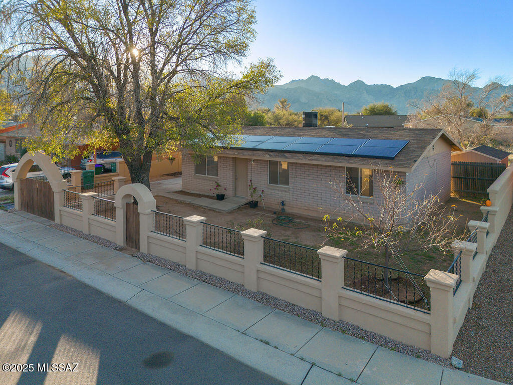 Twin Lakes (194-231) - Residential