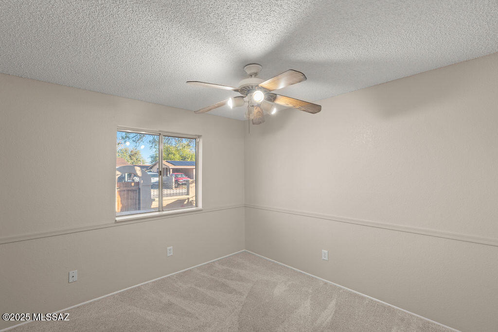 Twin Lakes (194-231) - Residential