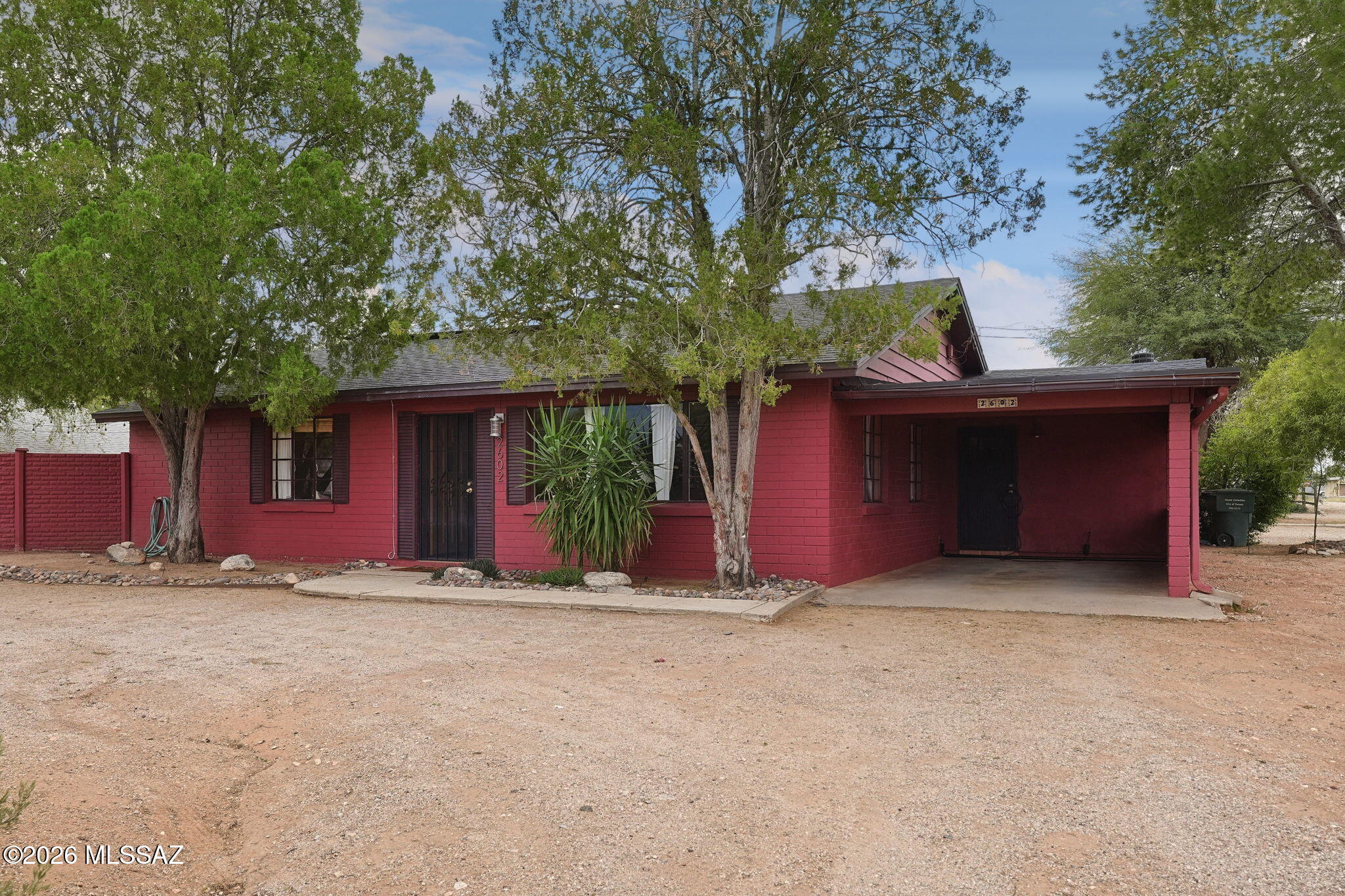 2602 E Water Street