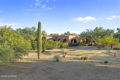 1605 S Camino Del Sol Green Valley AZ 85622