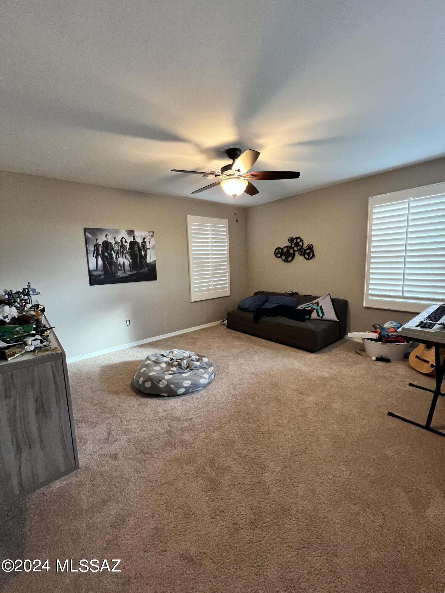 Rancho Vistoso NGHB 10 PCLS S,U & V - Residential Lease