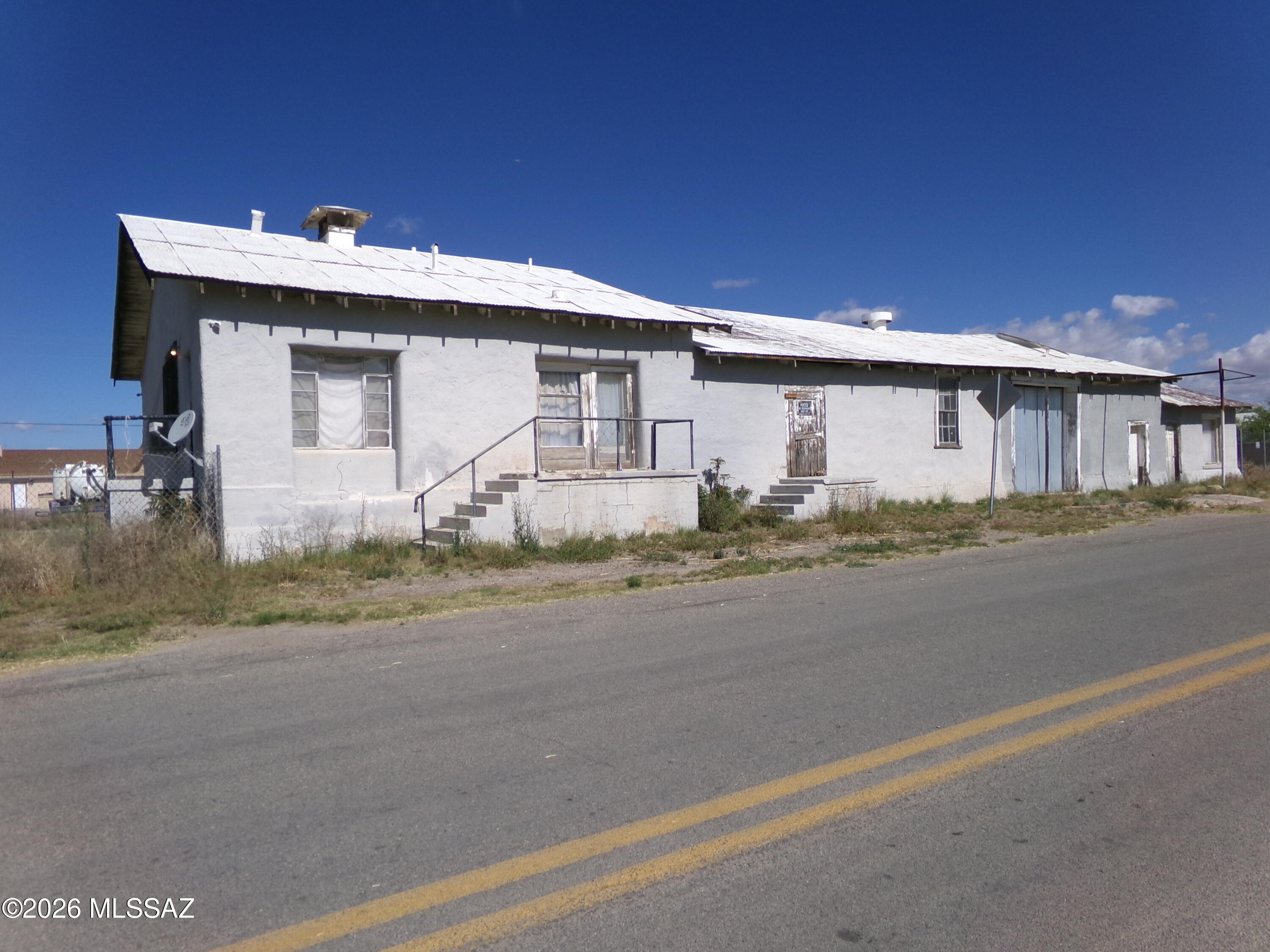 312 N Railroad Avenue