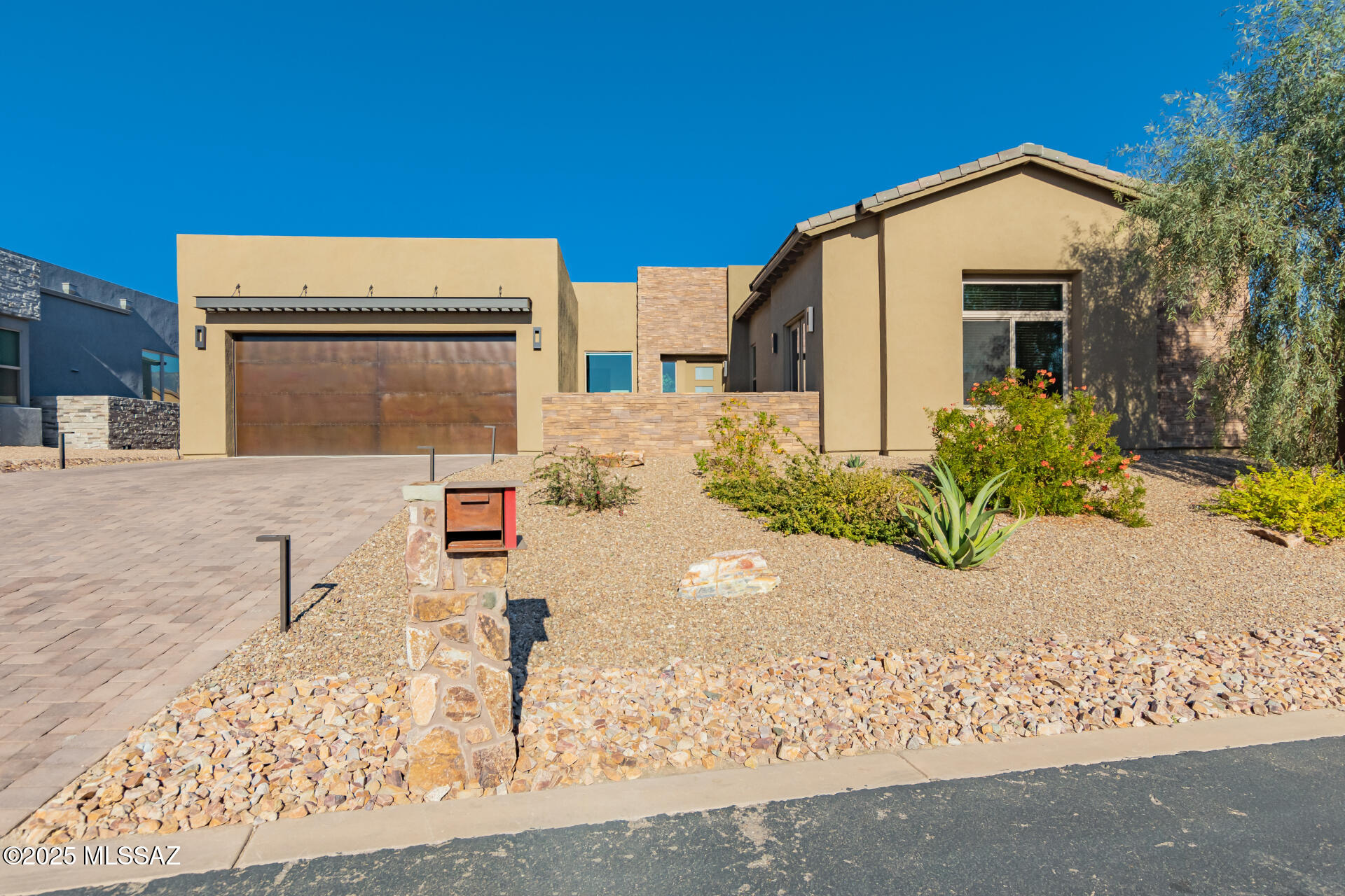 14184 N Hidden Enclave Place