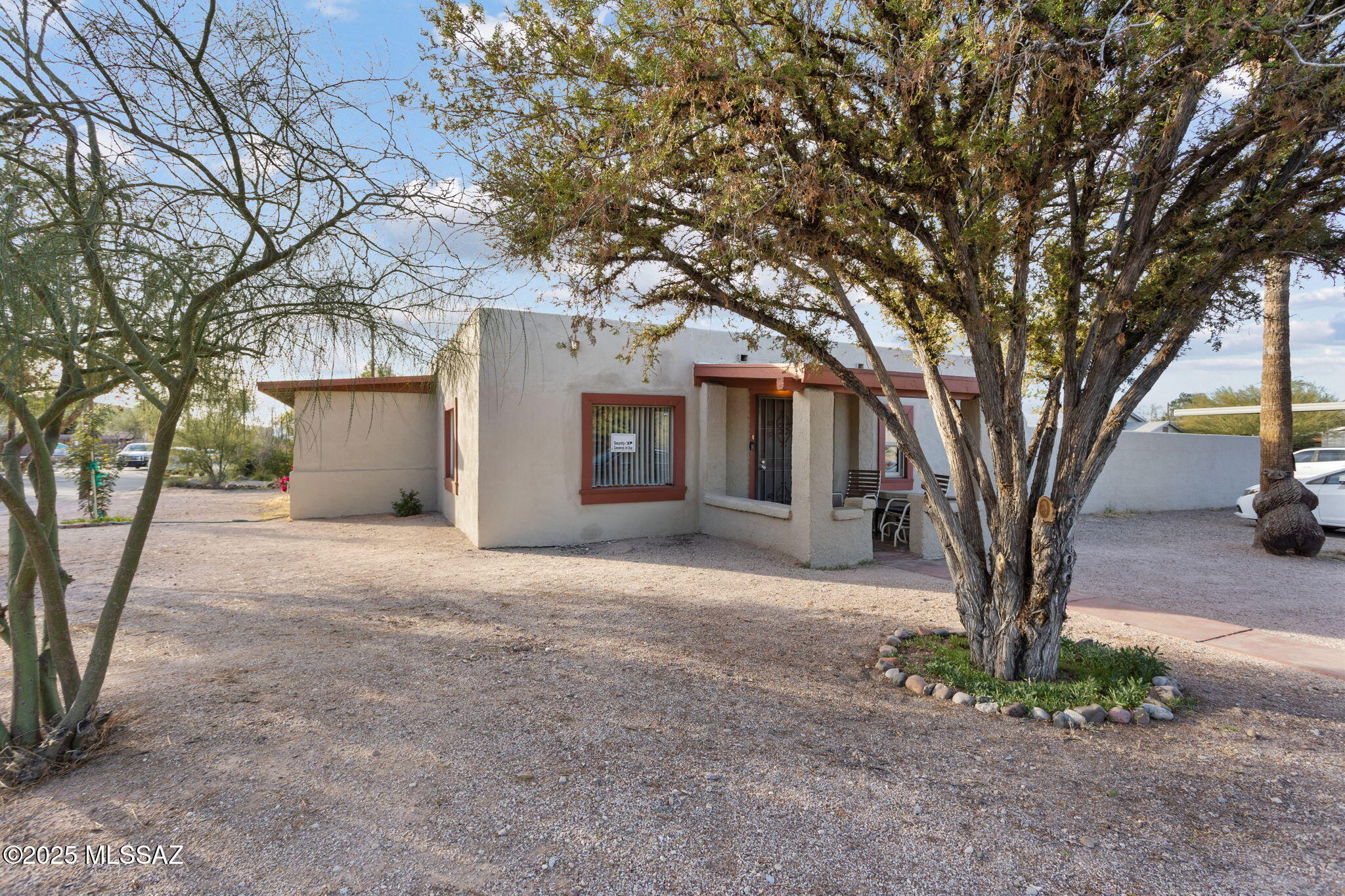 3753 E Flower Street