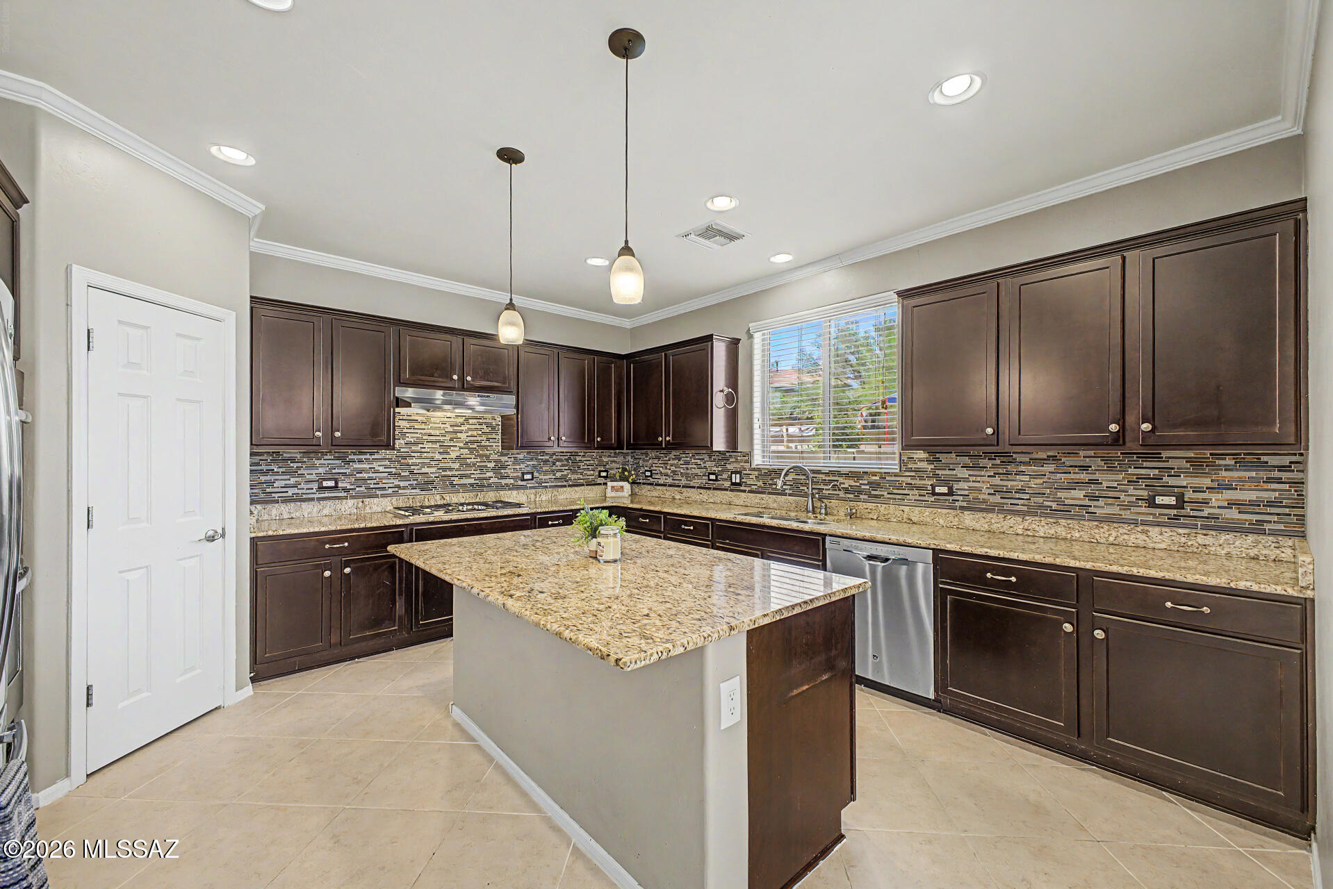 Interstate 10 and Kolb Road - Residential
