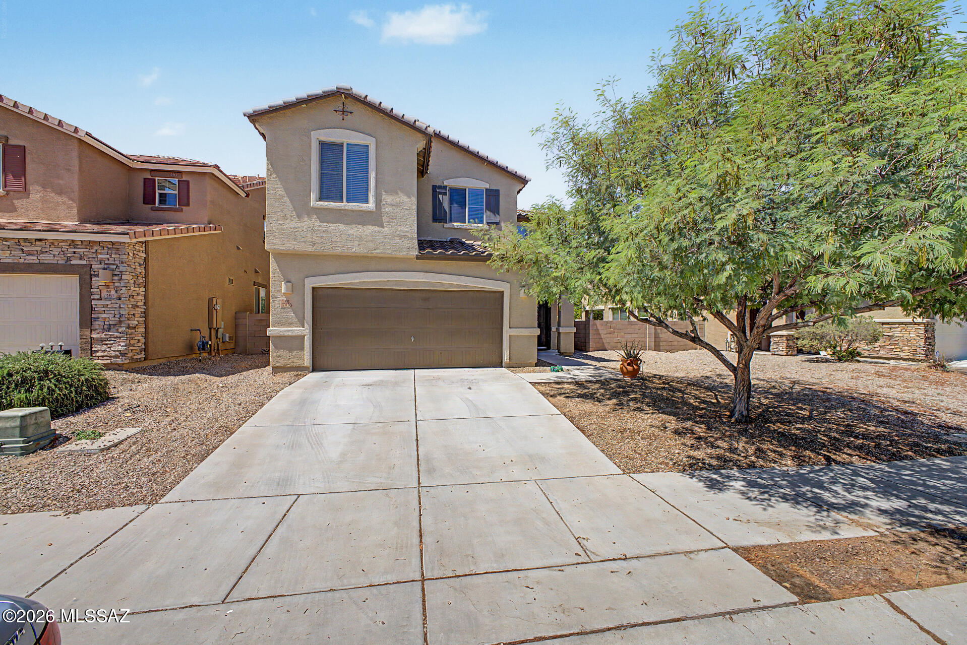 Interstate 10 and Kolb Road - Residential