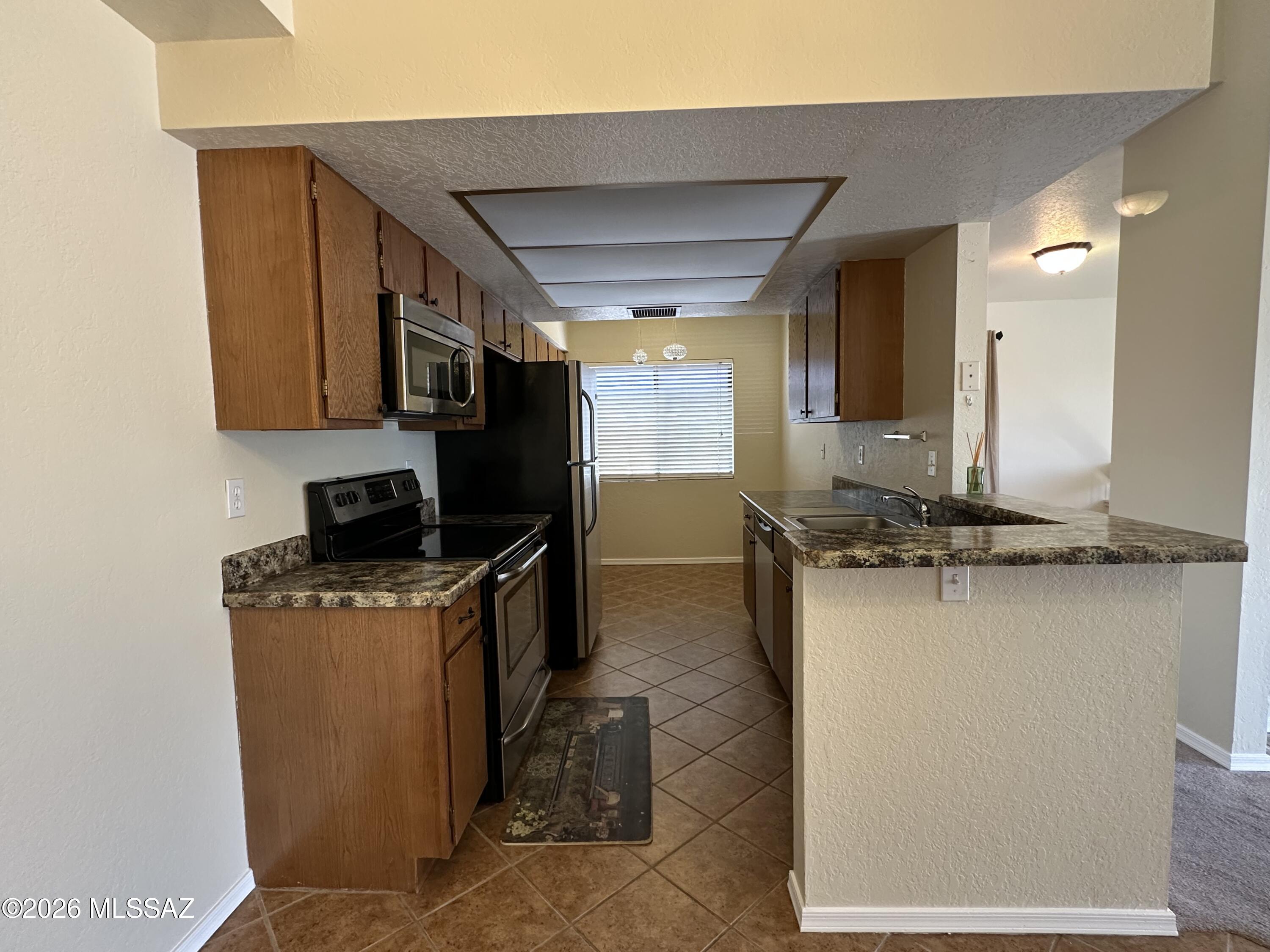 Summertree Condominiums (1-224) - Residential
