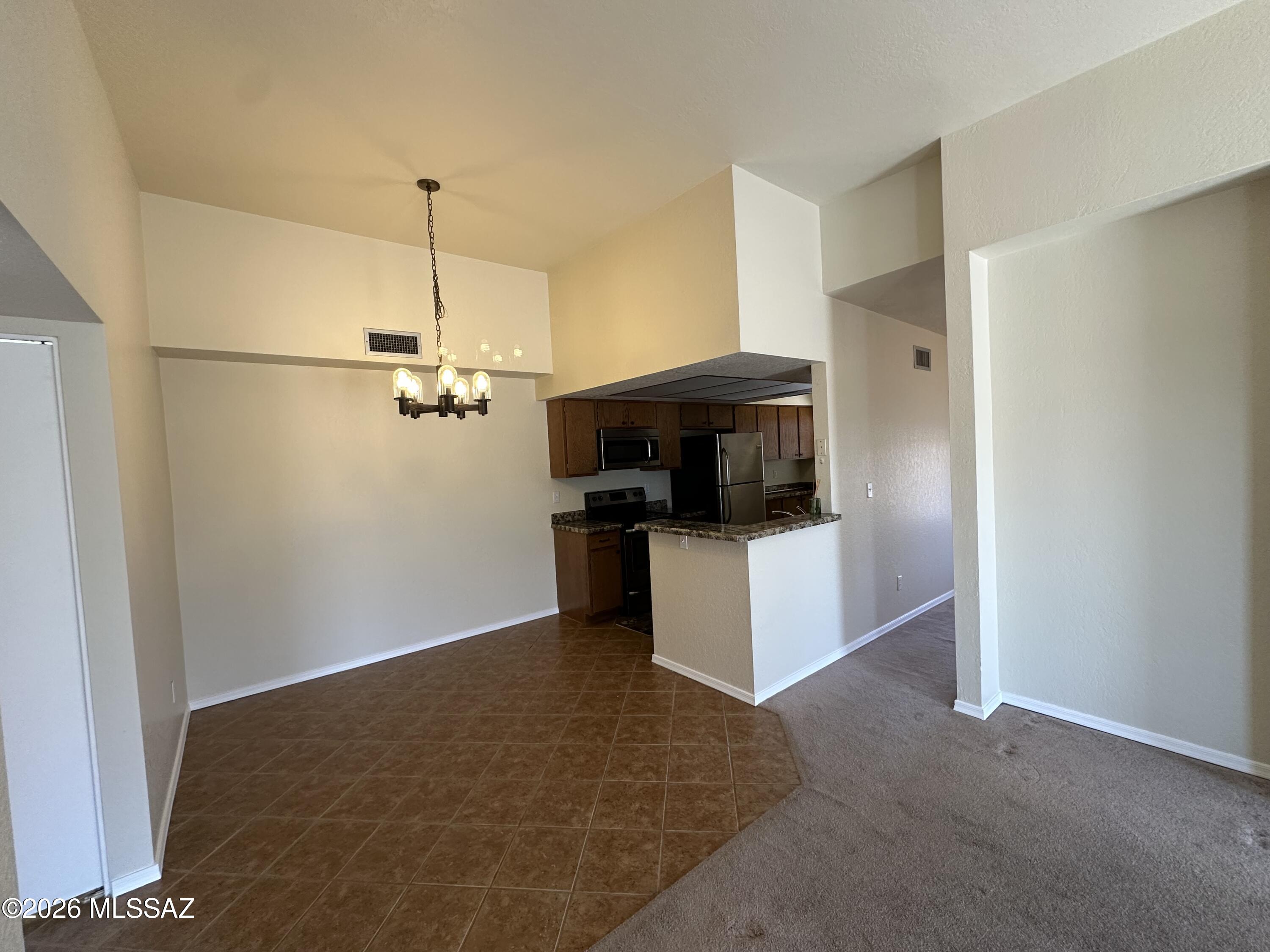 Summertree Condominiums (1-224) - Residential