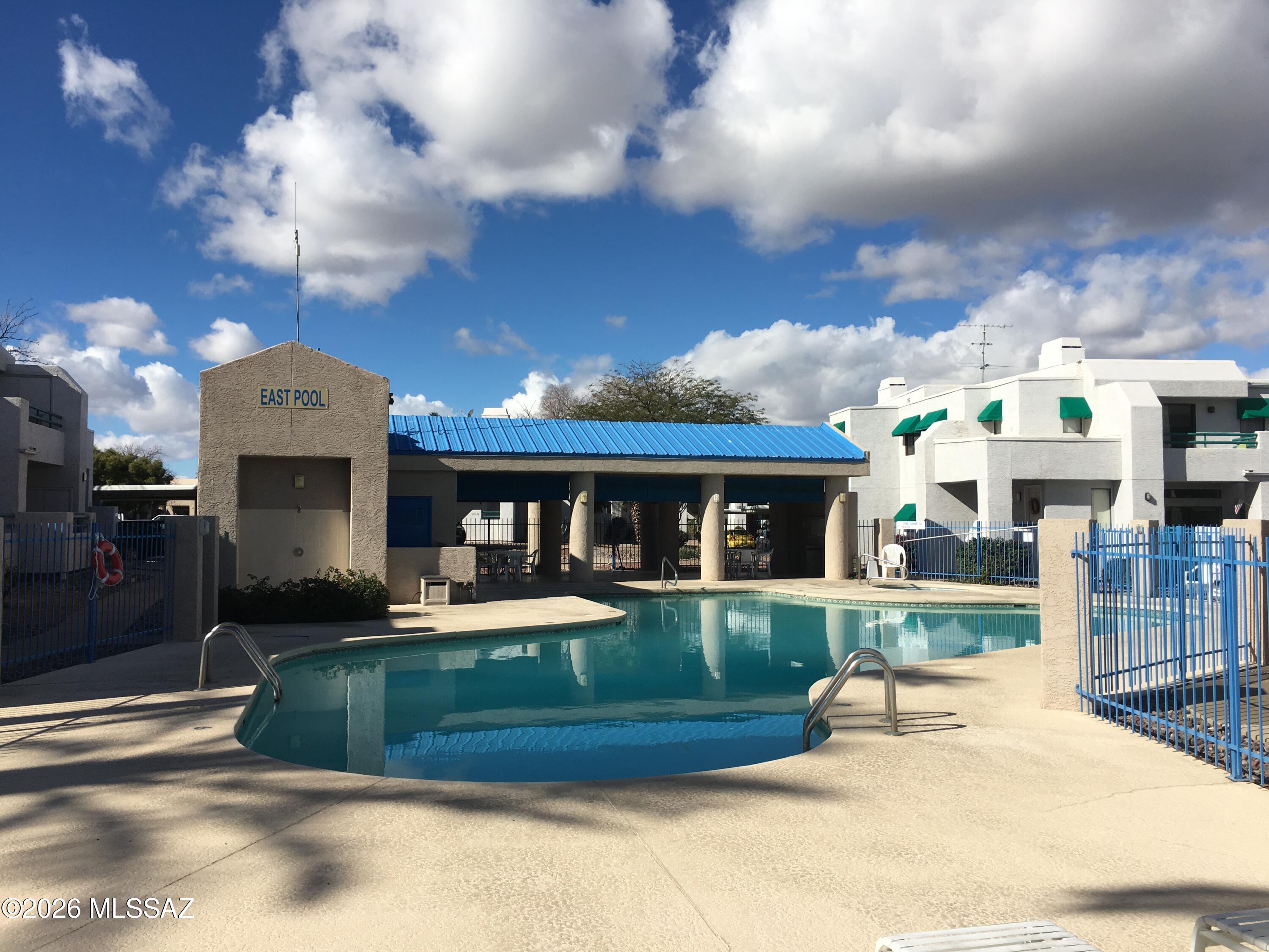 Summertree Condominiums (1-224) - Residential