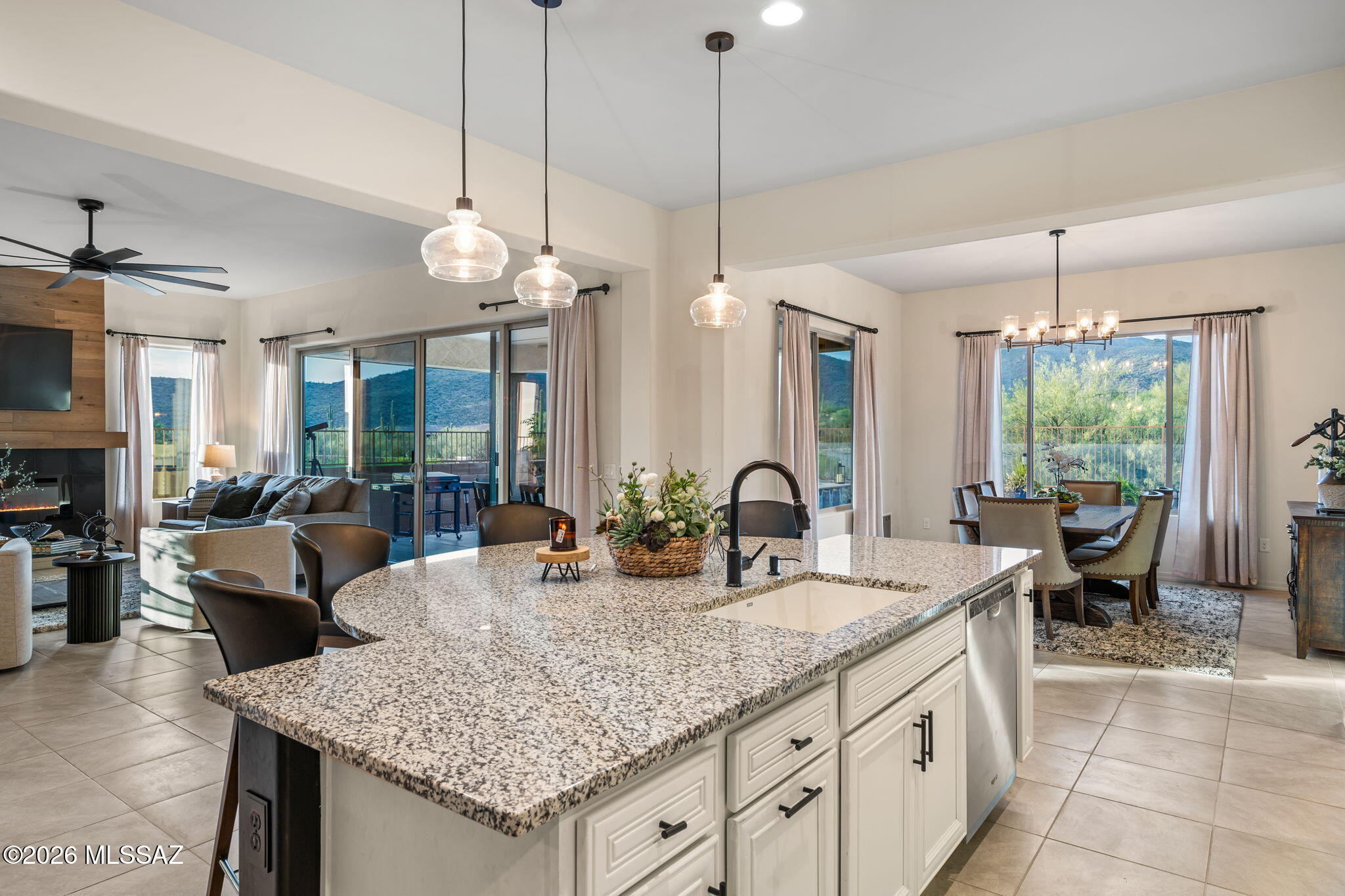 Del Webb At Dove Mountain VI - Residential