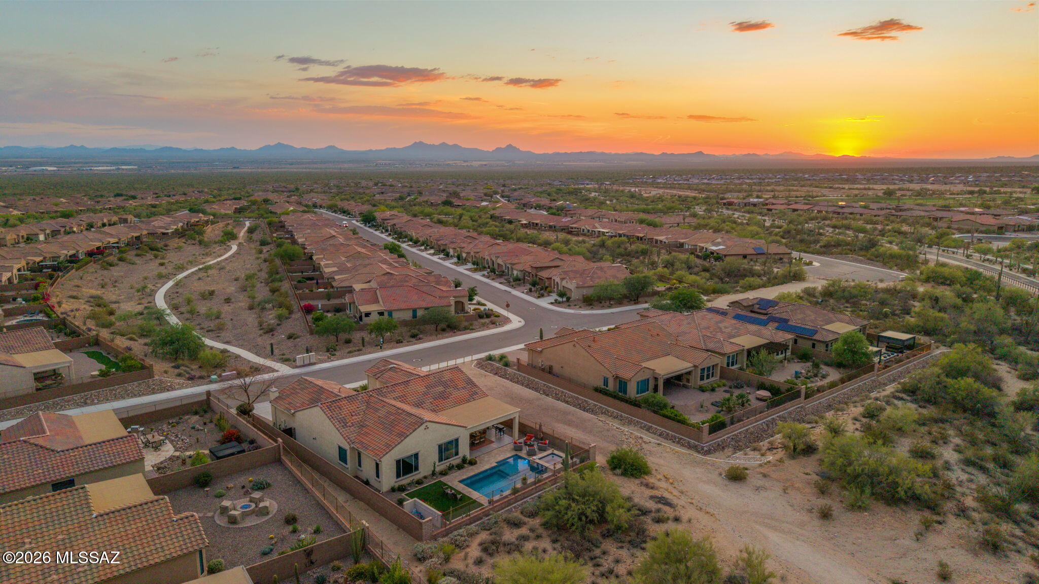 Del Webb At Dove Mountain VI - Residential