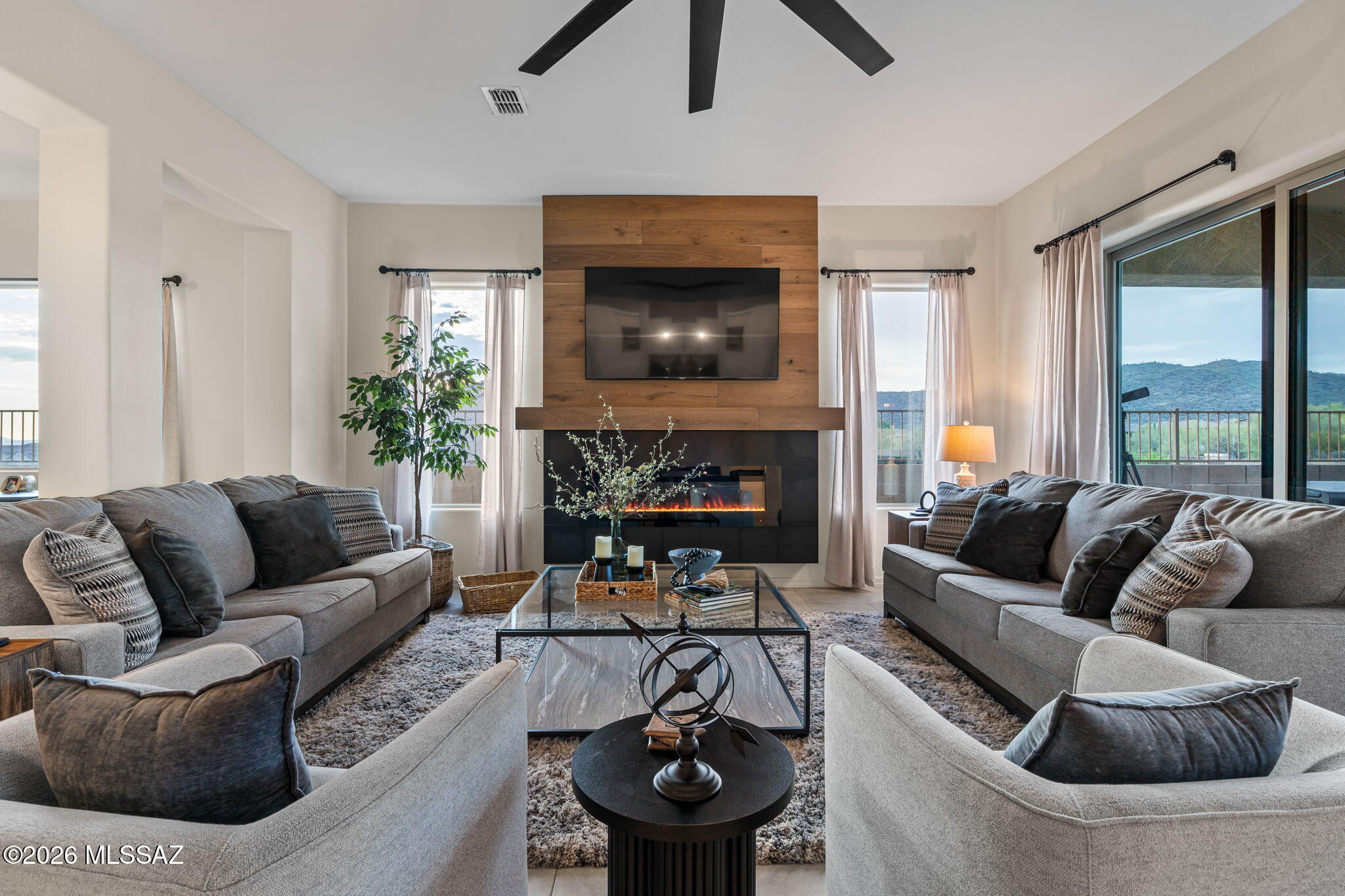 Del Webb At Dove Mountain VI - Residential