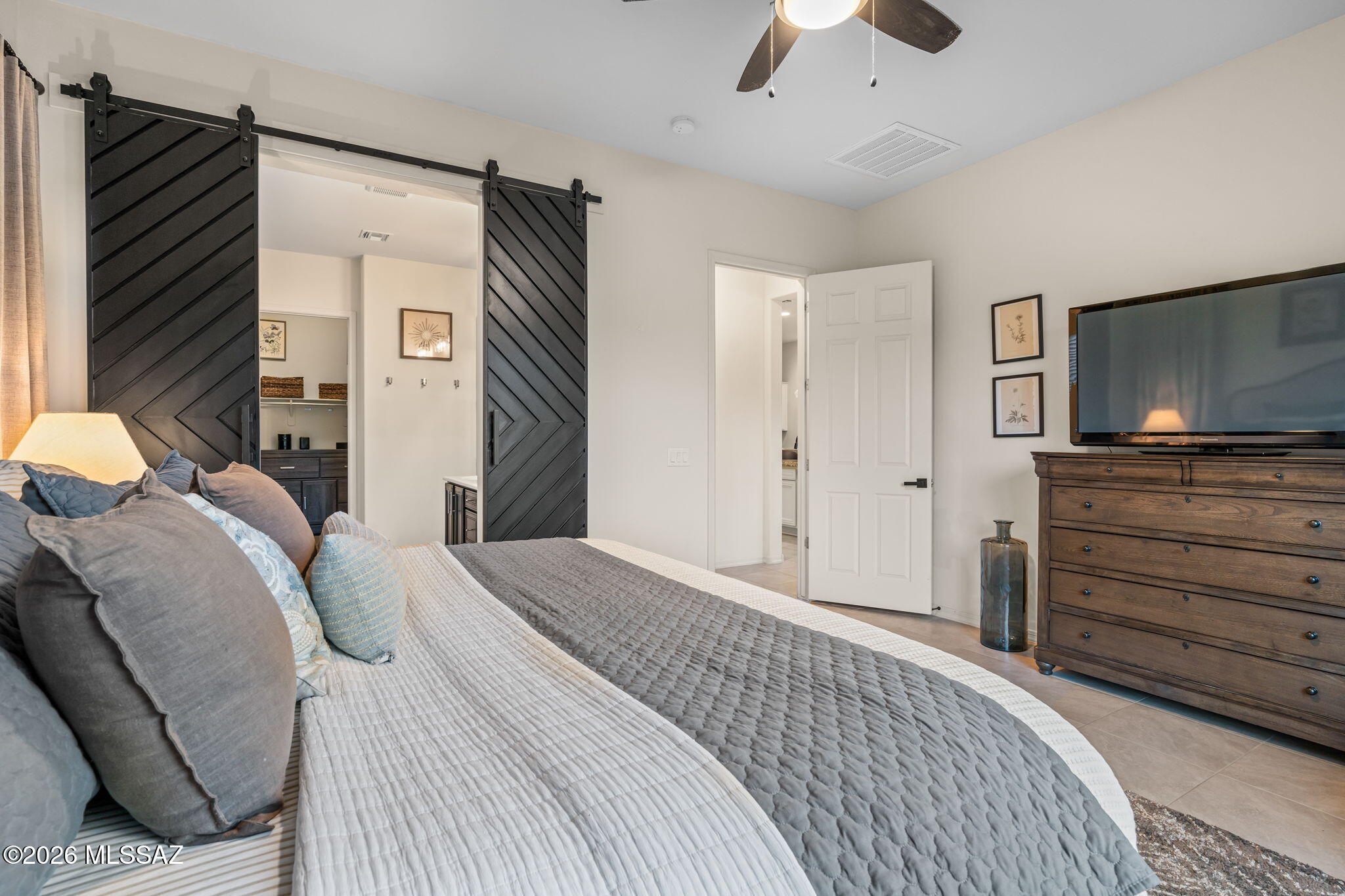 Del Webb At Dove Mountain VI - Residential