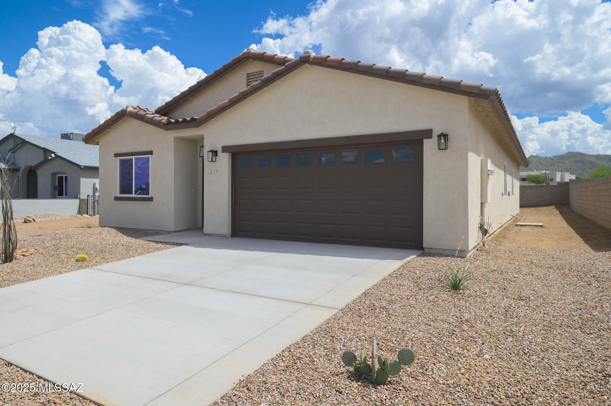 New Tucson Unit NO. 4 (1-203) - Residential