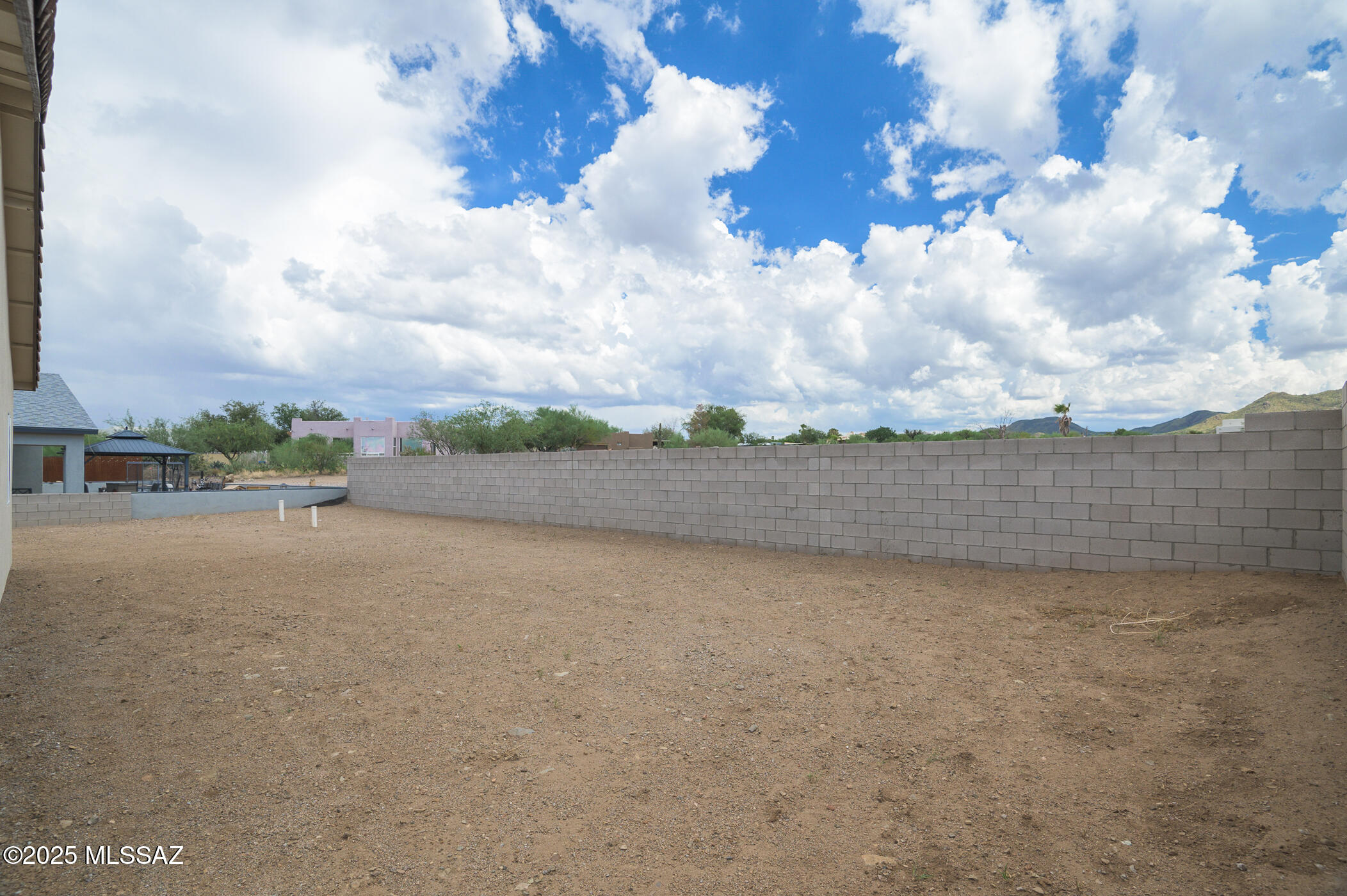 New Tucson Unit NO. 4 (1-203) - Residential