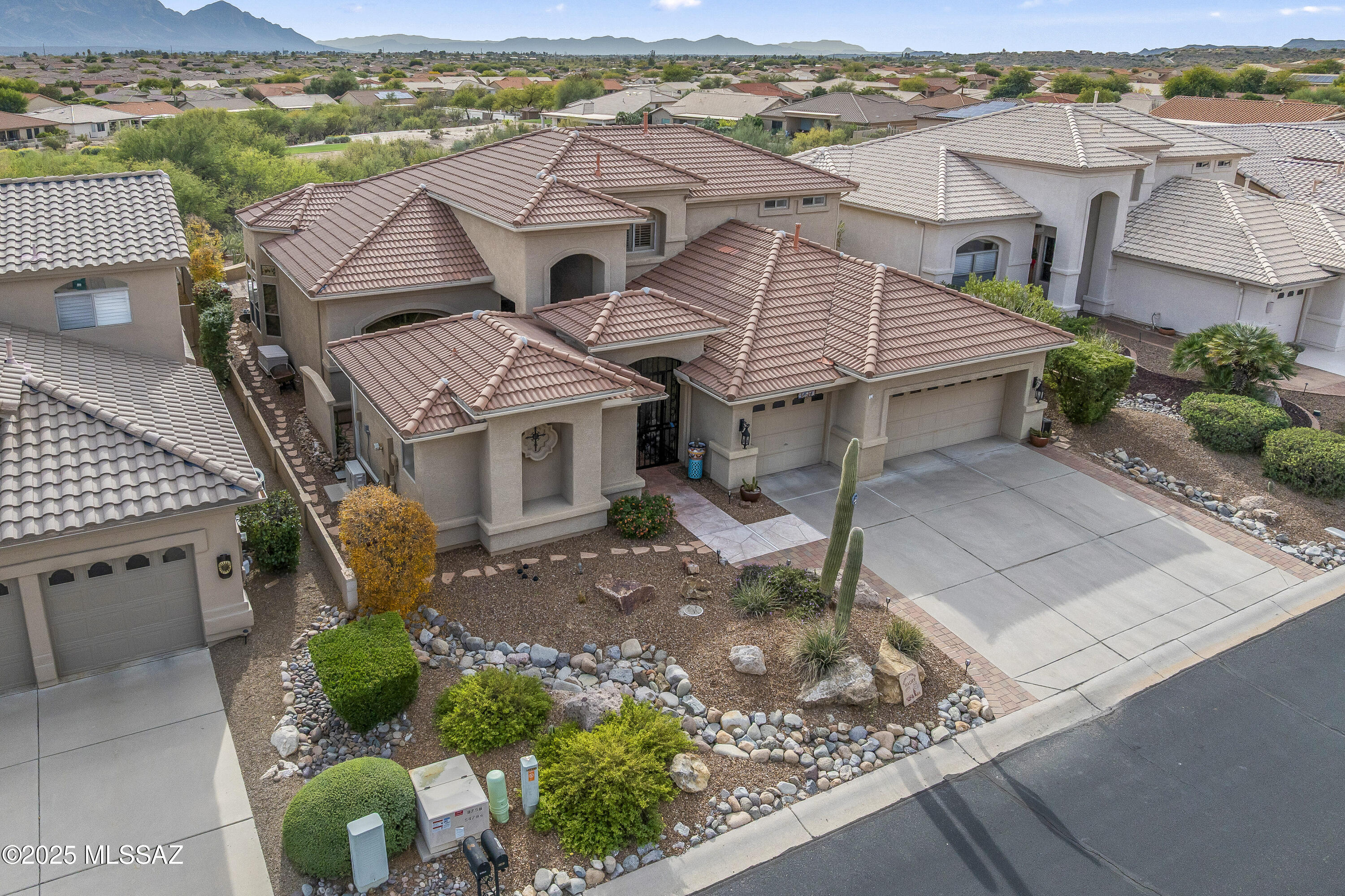 Saddlebrooke - Residential