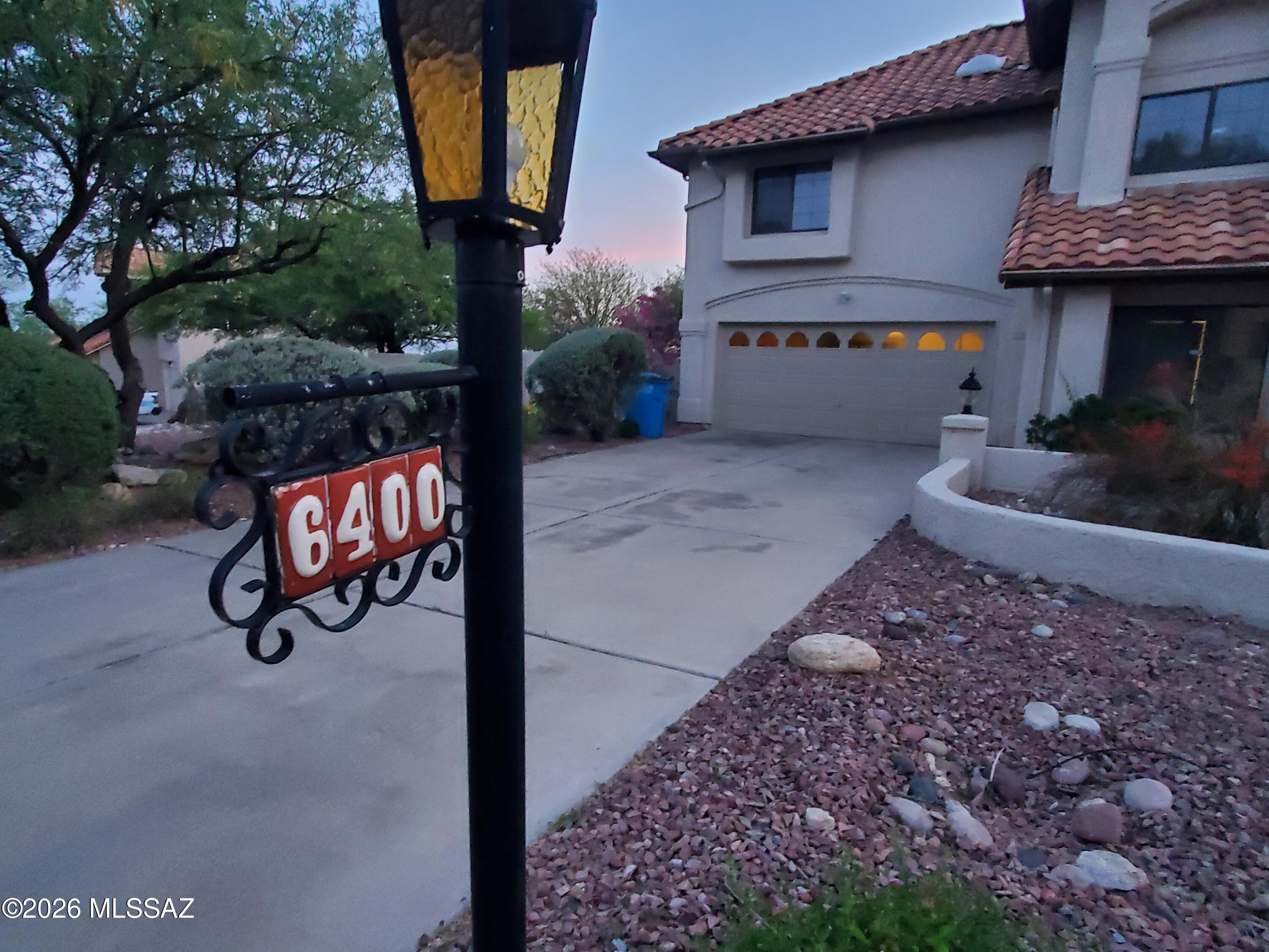 6400 E Calle Cavillo