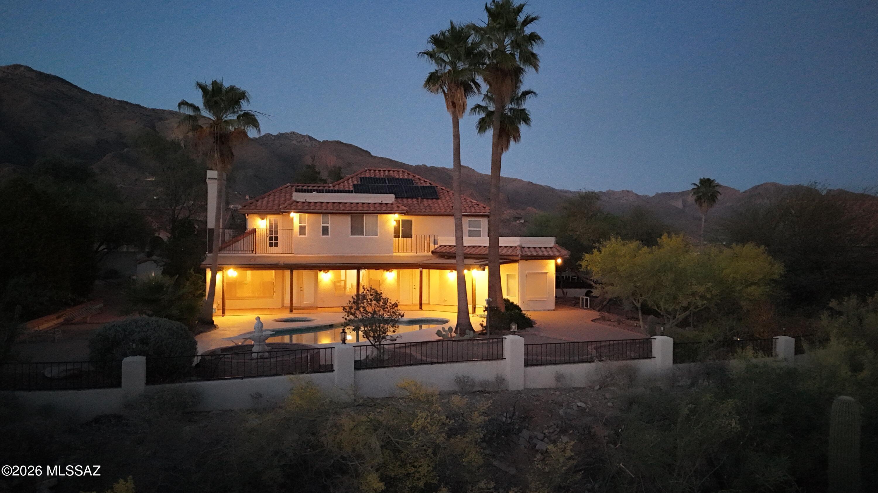 6400 E Calle Cavillo