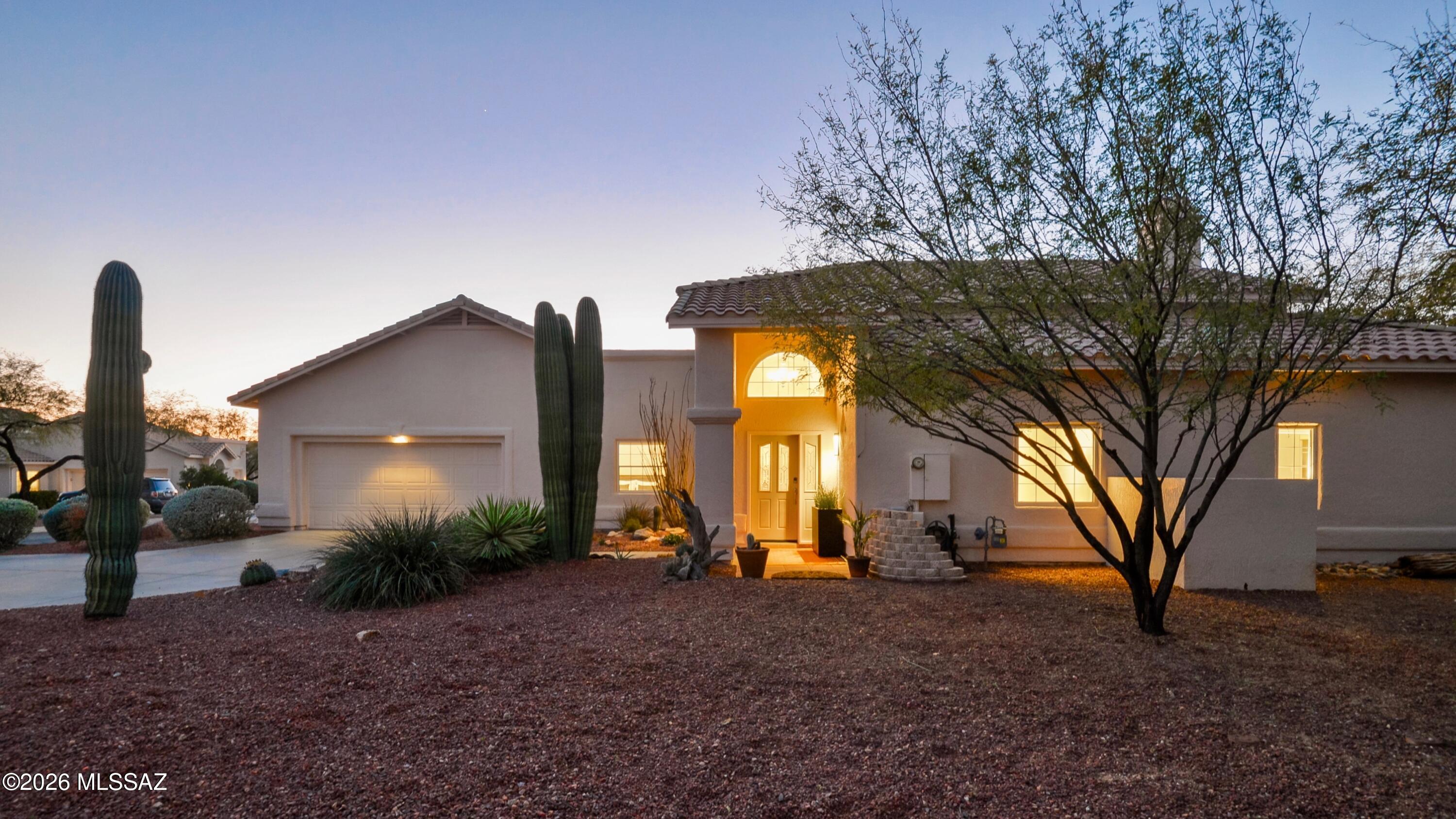 1424 W Bridalveil Place