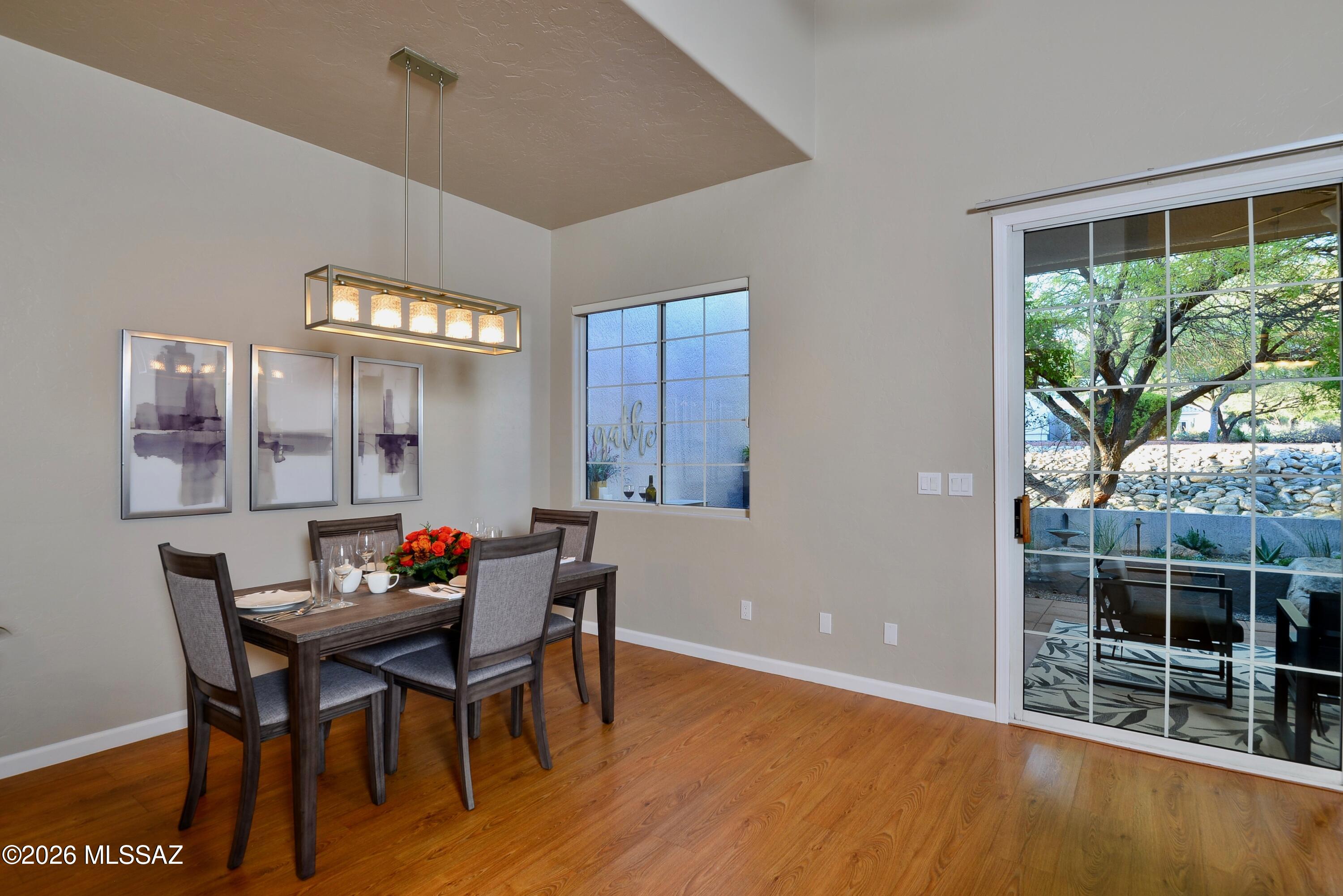 1424 W Bridalveil Place