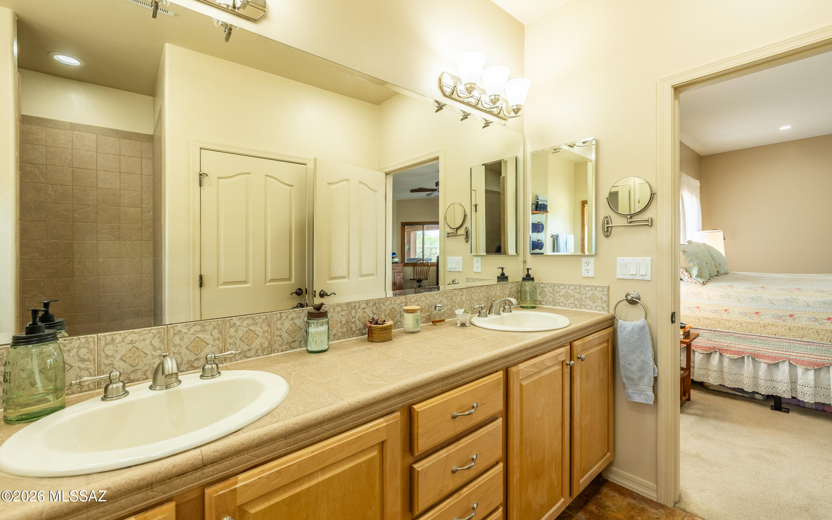 New Tucson Unit NO. 30 - Residential