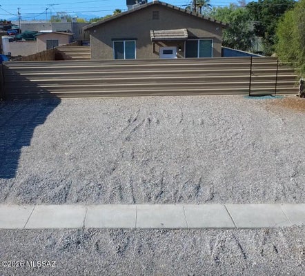 236 E 23RD ST, TUCSON, AZ 85713 - Image 1339052a43cfccd705c3ed5a8e537f21/906385176