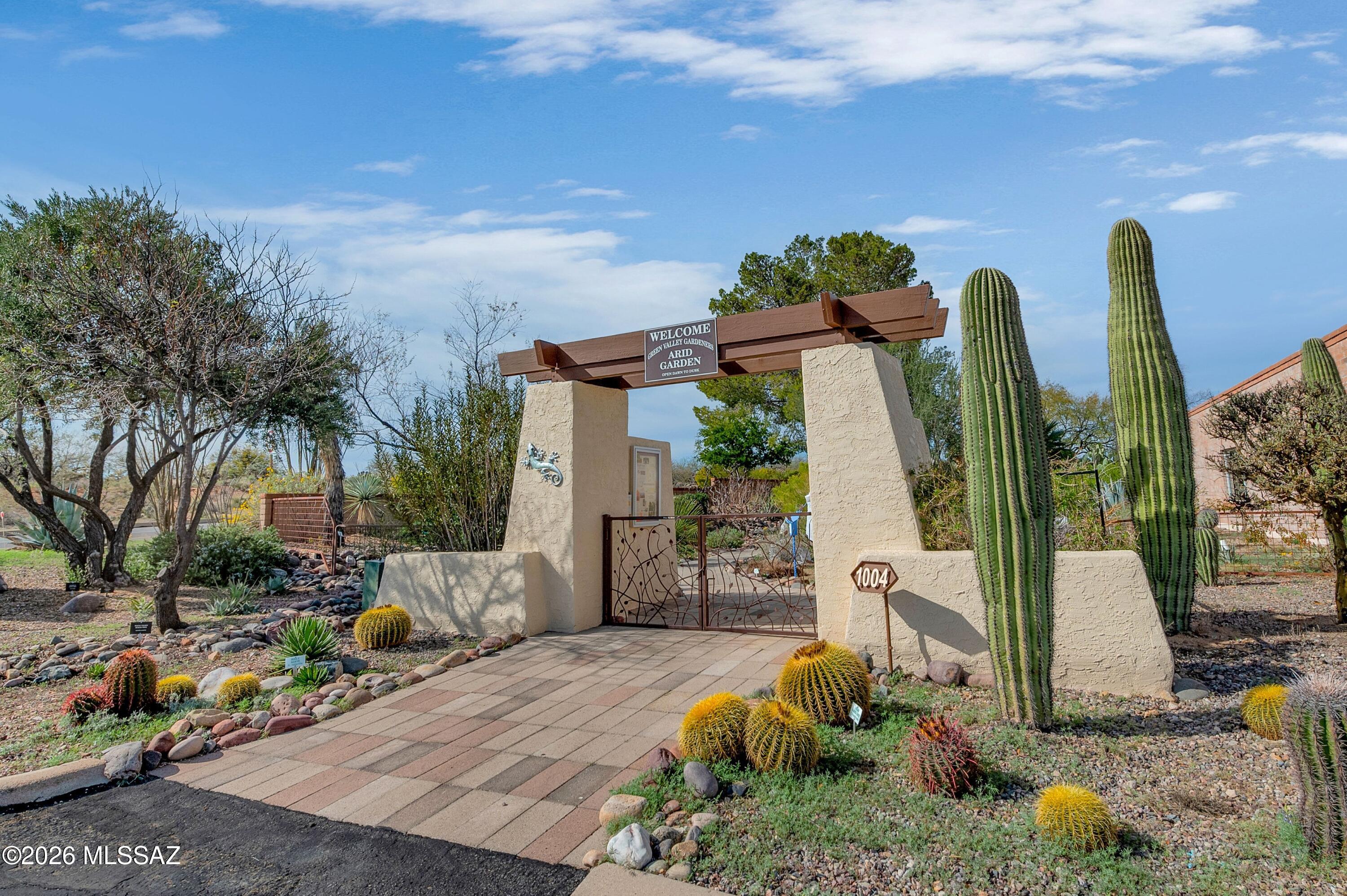 Desert Hills No.1 Townhomes (1-23) - Residential