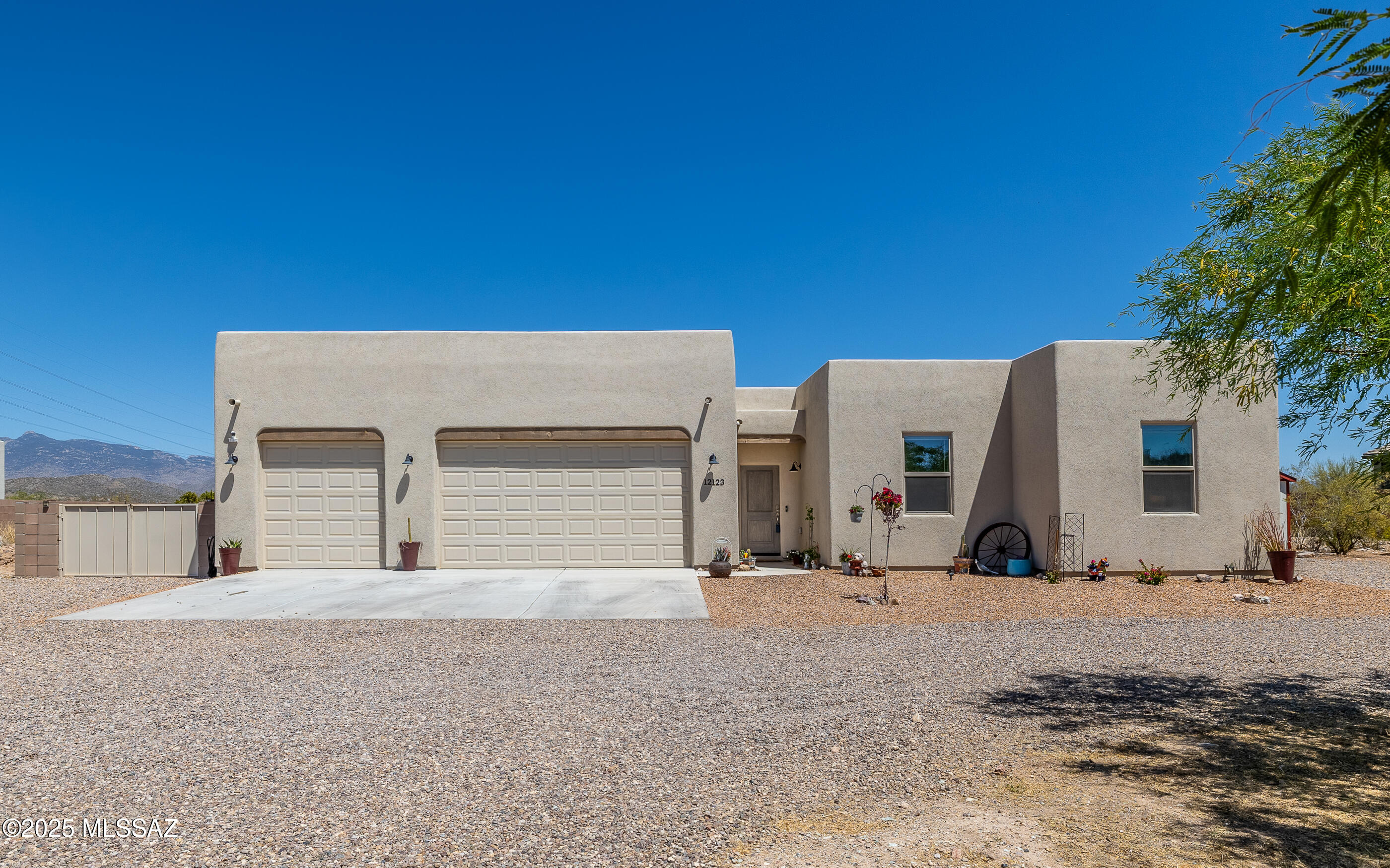 12123 S Creosote Valley Road