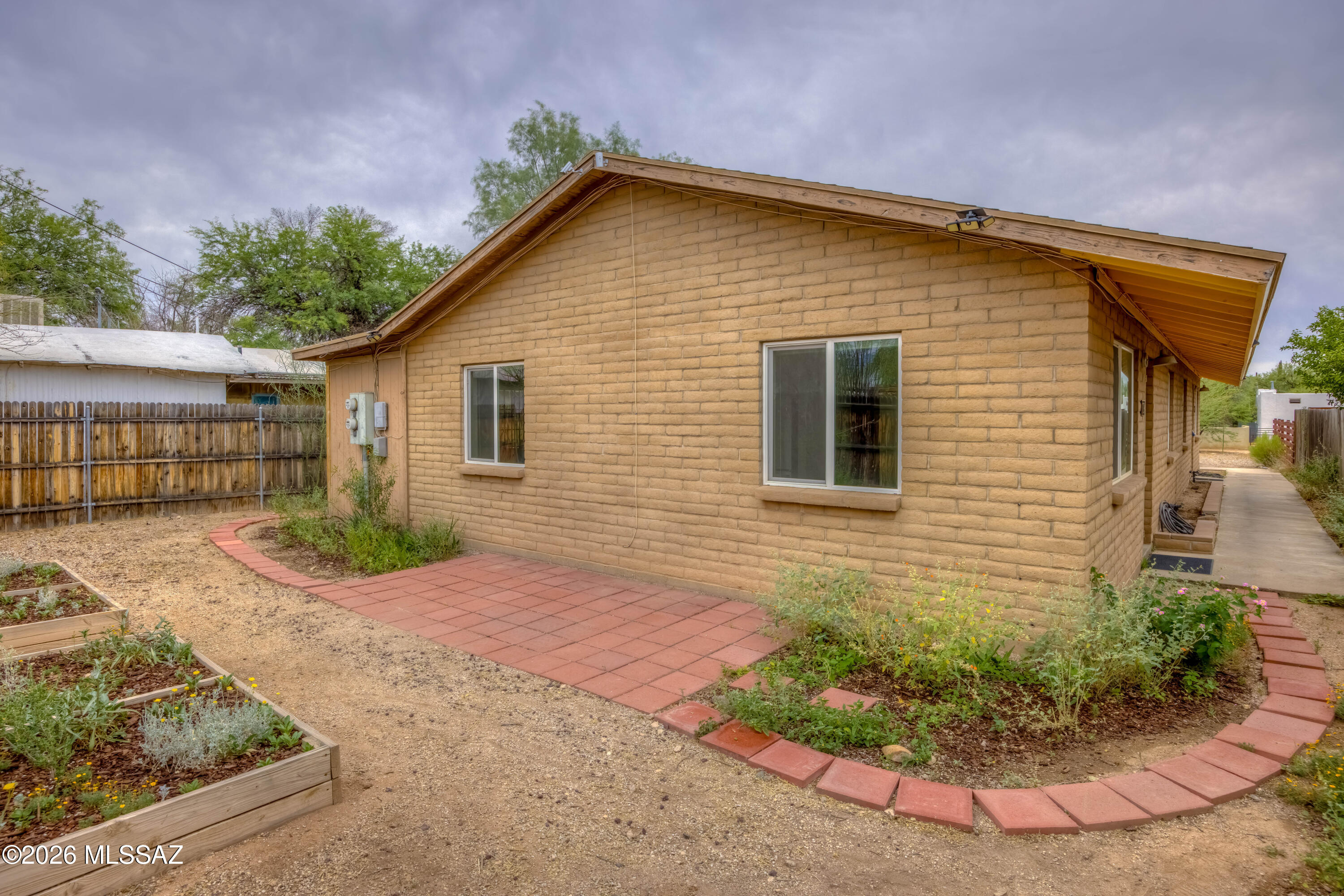 Rincon Heights - Residential Income
