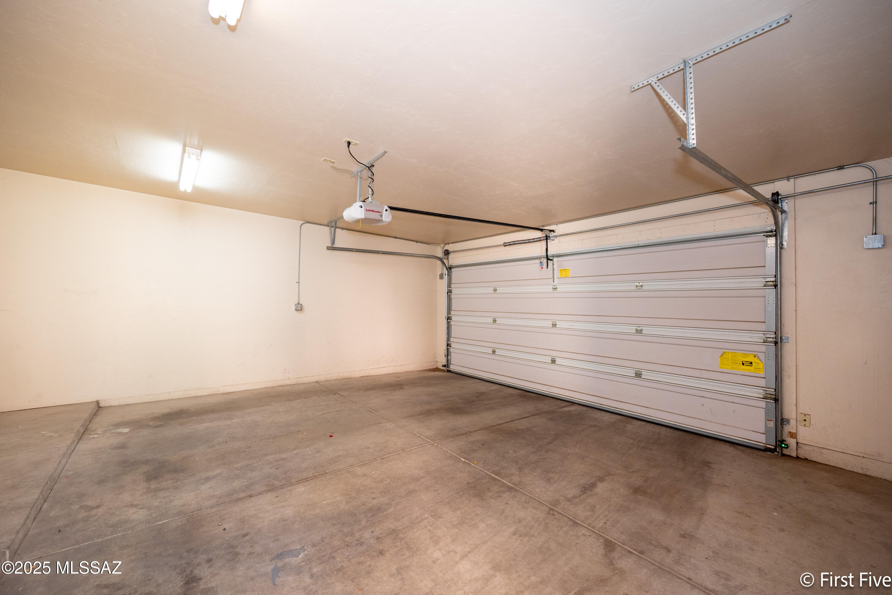 West University Court (1-7) - Residential Lease