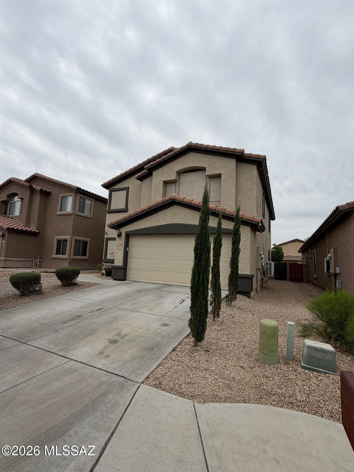 7638 E Majestic Palm