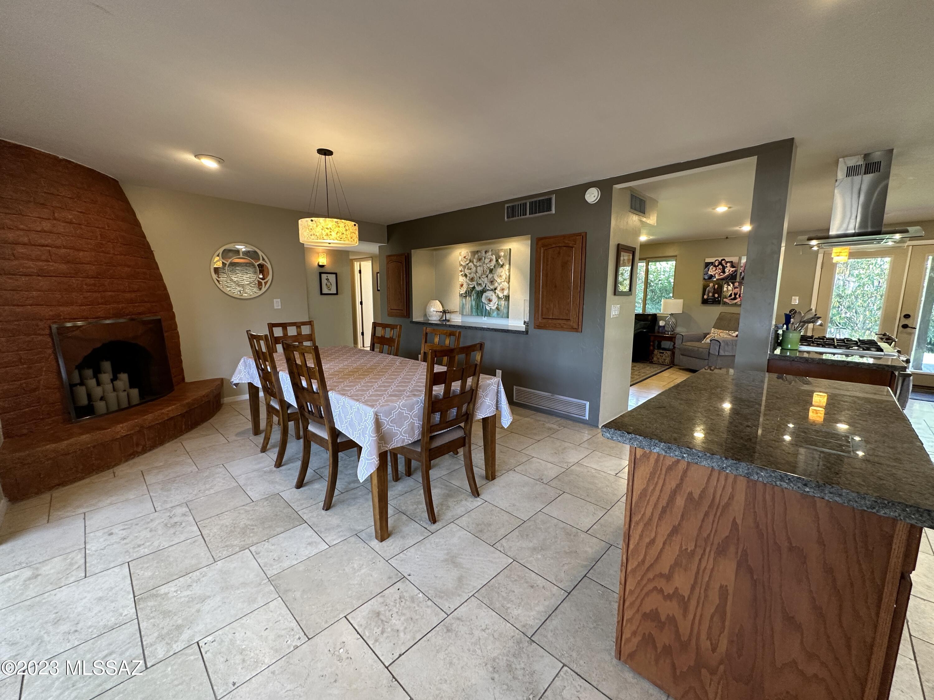 Sabino Vista South NO. 2  (1-93) - Residential Lease