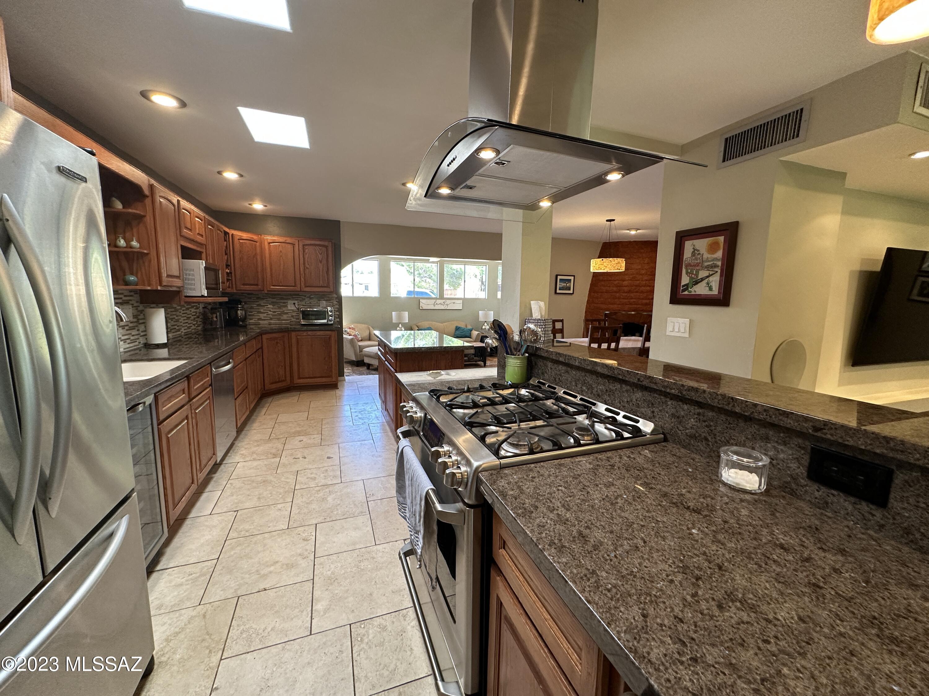 Sabino Vista South NO. 2  (1-93) - Residential Lease