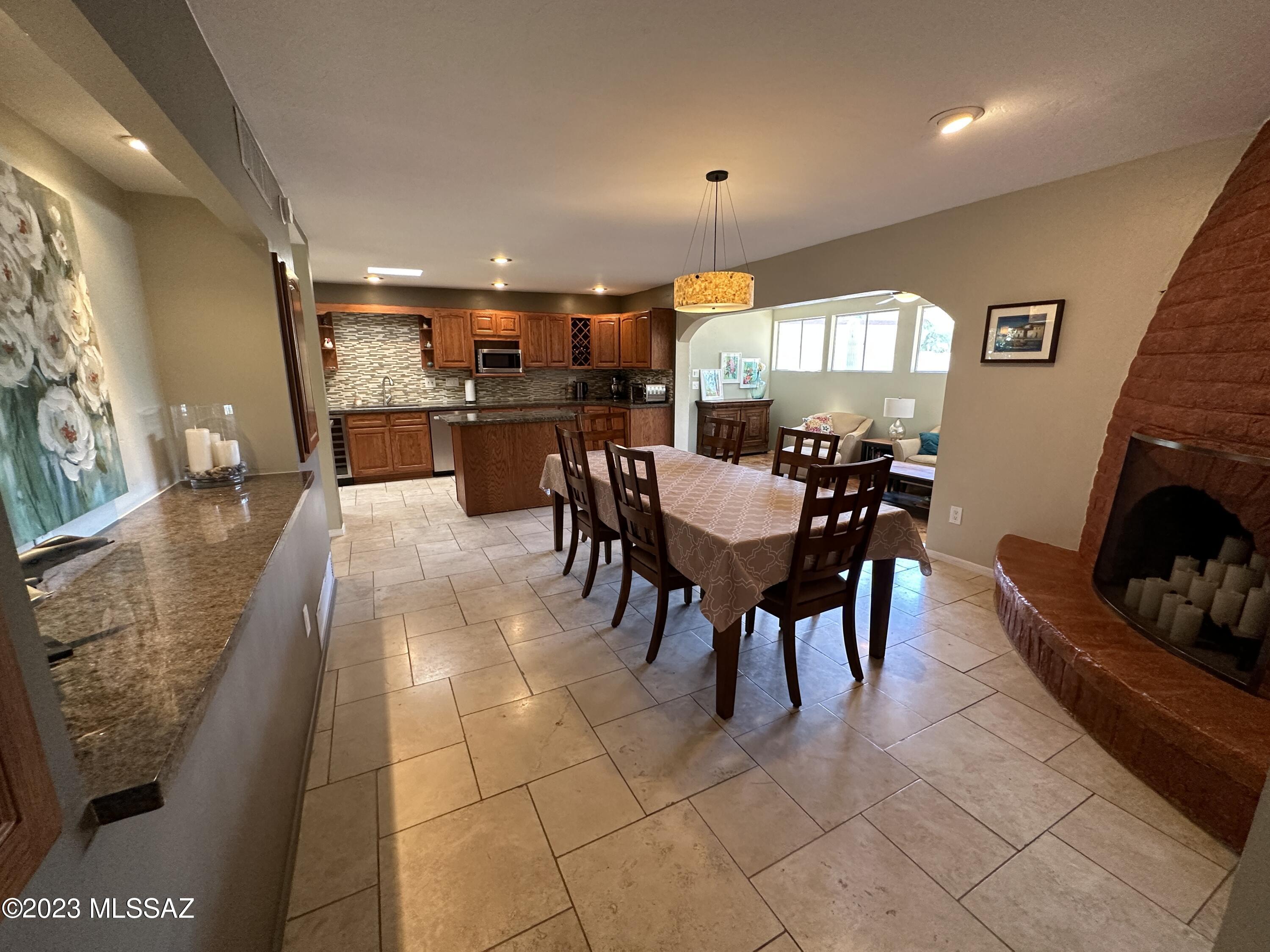 Sabino Vista South NO. 2  (1-93) - Residential Lease