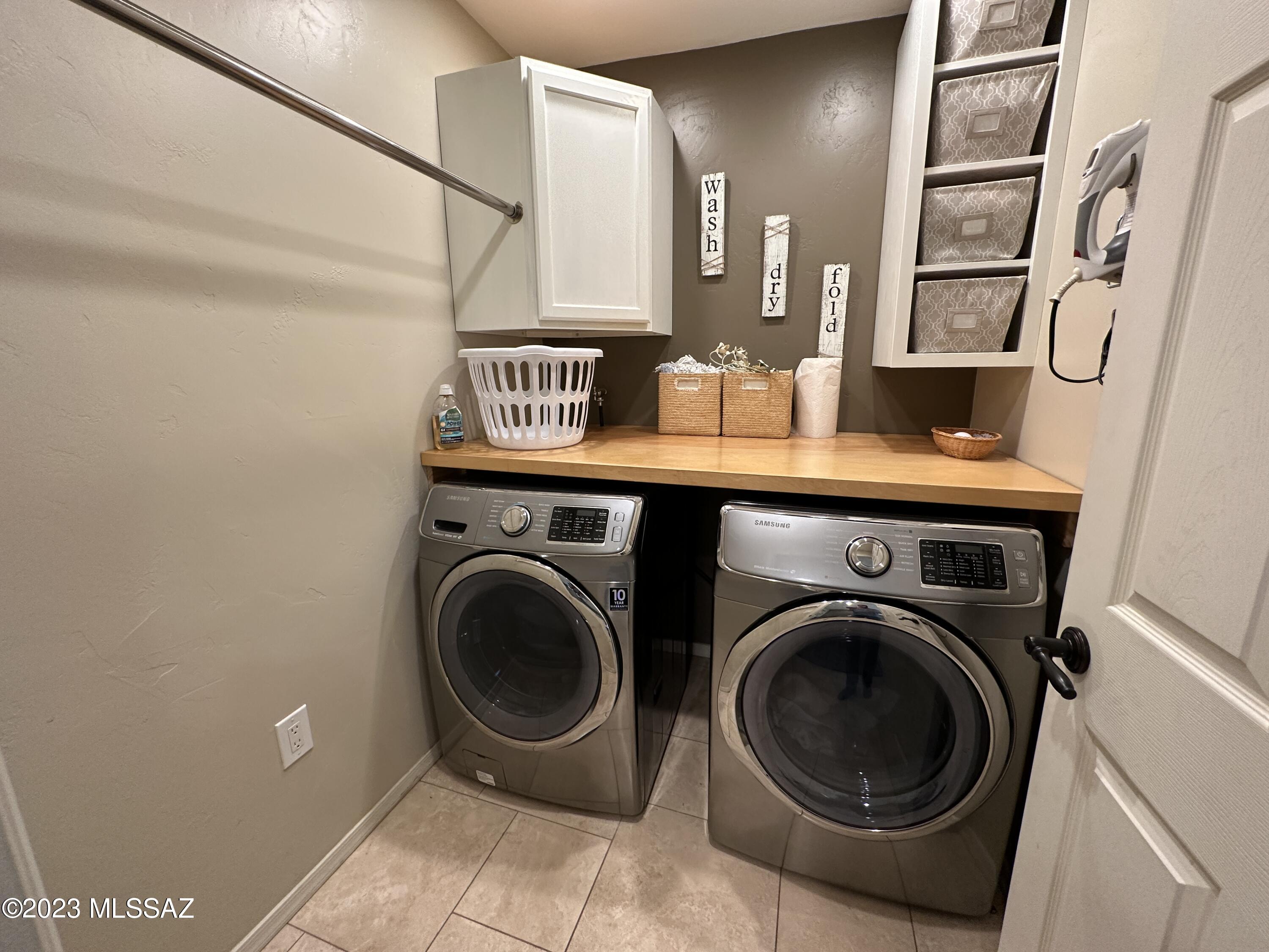 Sabino Vista South NO. 2  (1-93) - Residential Lease