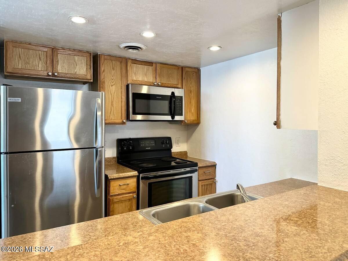 1620 N Wilmot Road UNIT P187