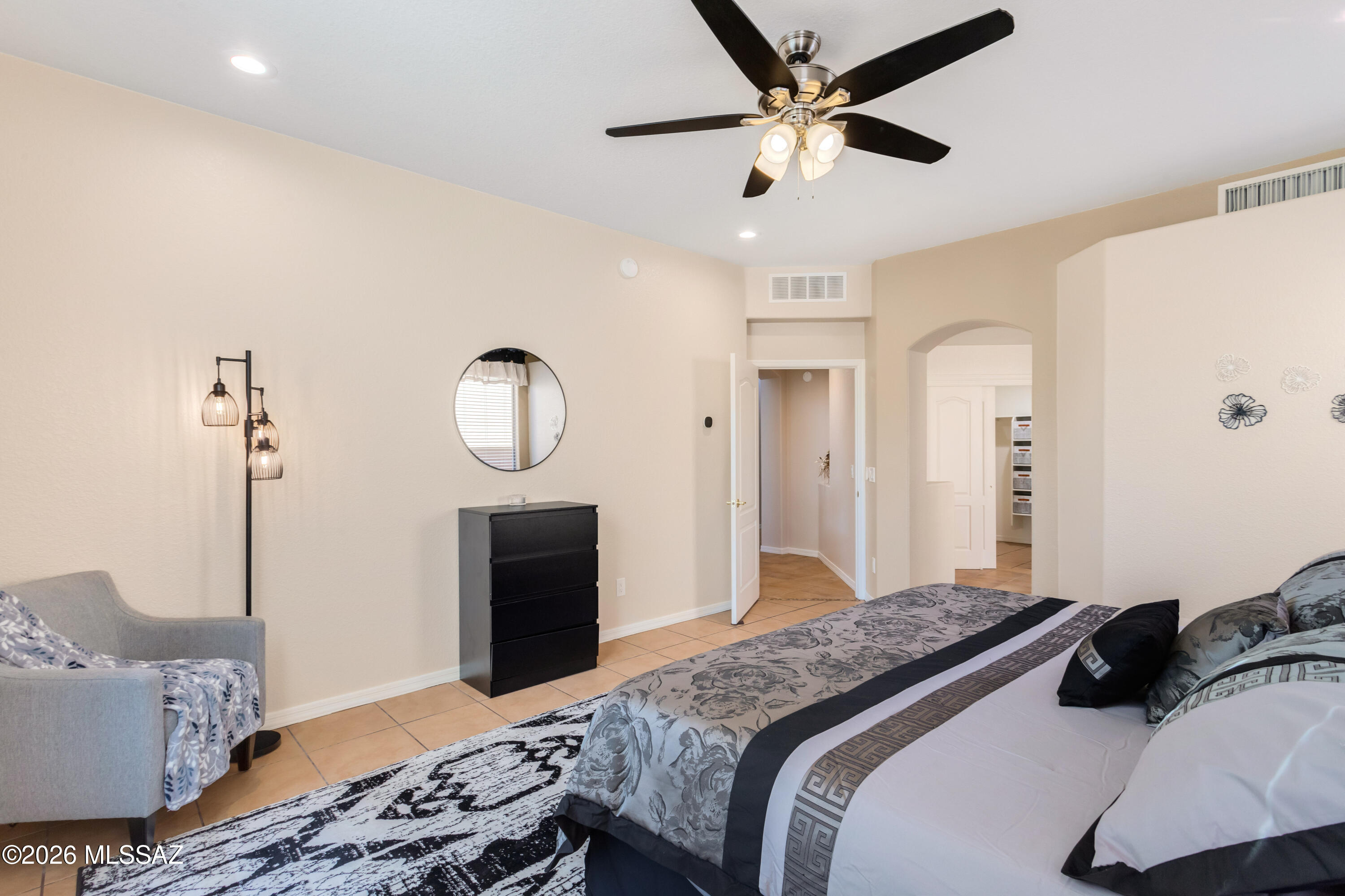 Rancho Del Lago (466-540) - Residential Lease