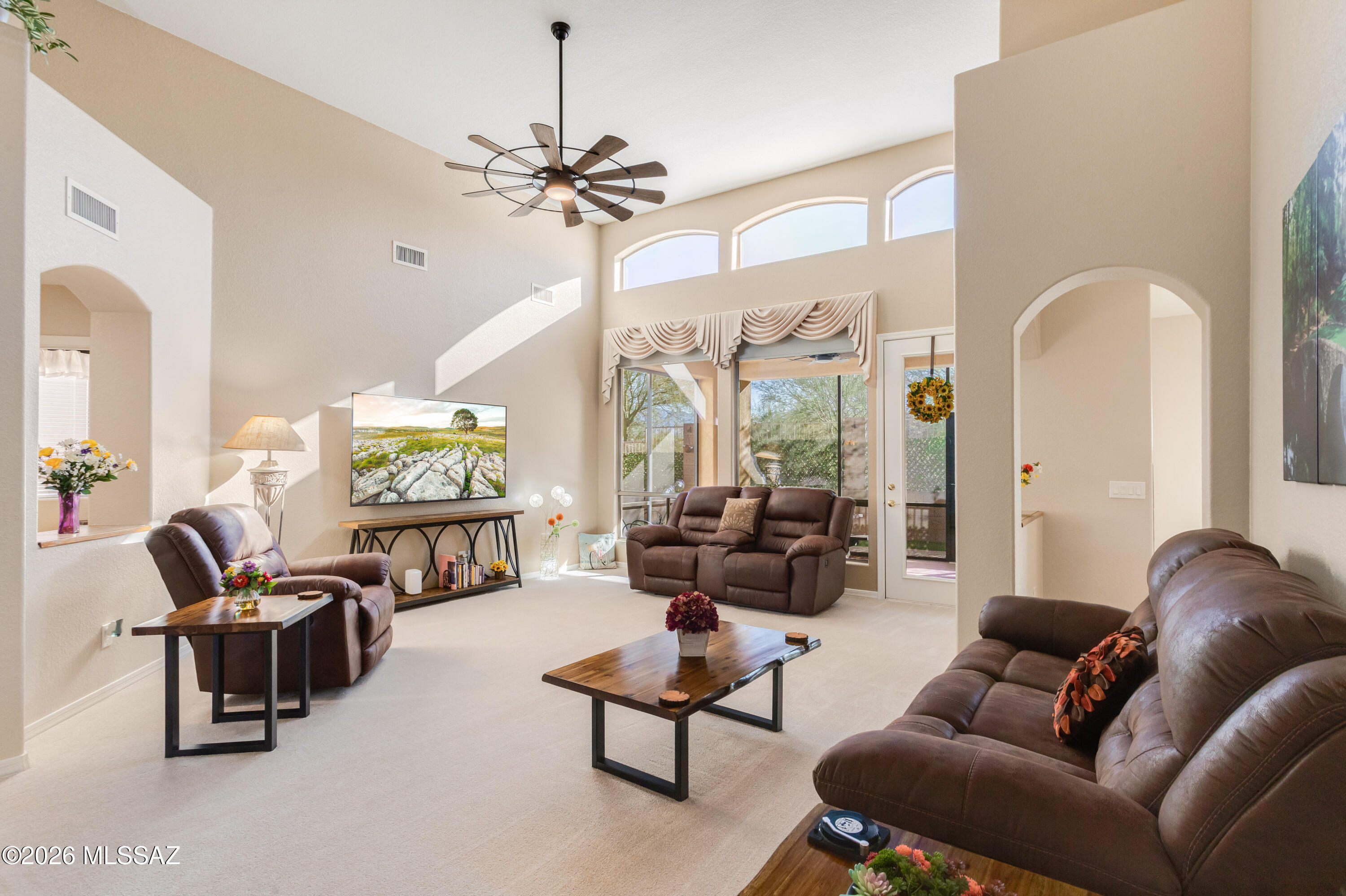 Rancho Del Lago (466-540) - Residential Lease