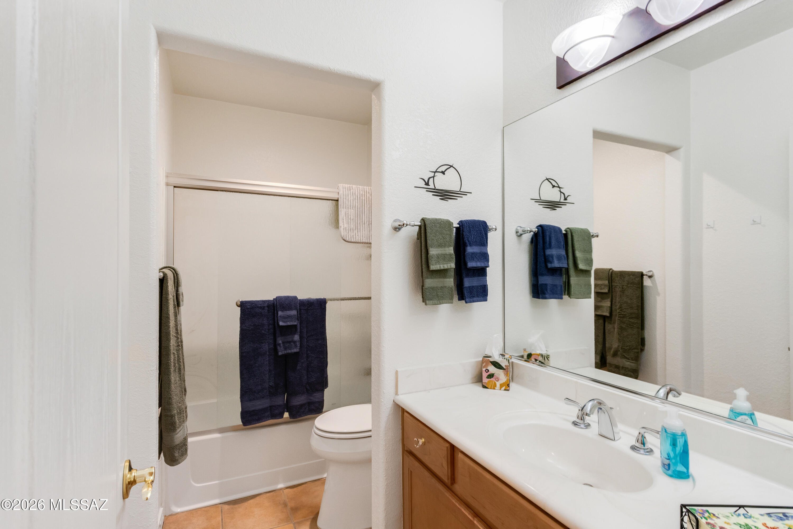 Rancho Del Lago (466-540) - Residential Lease
