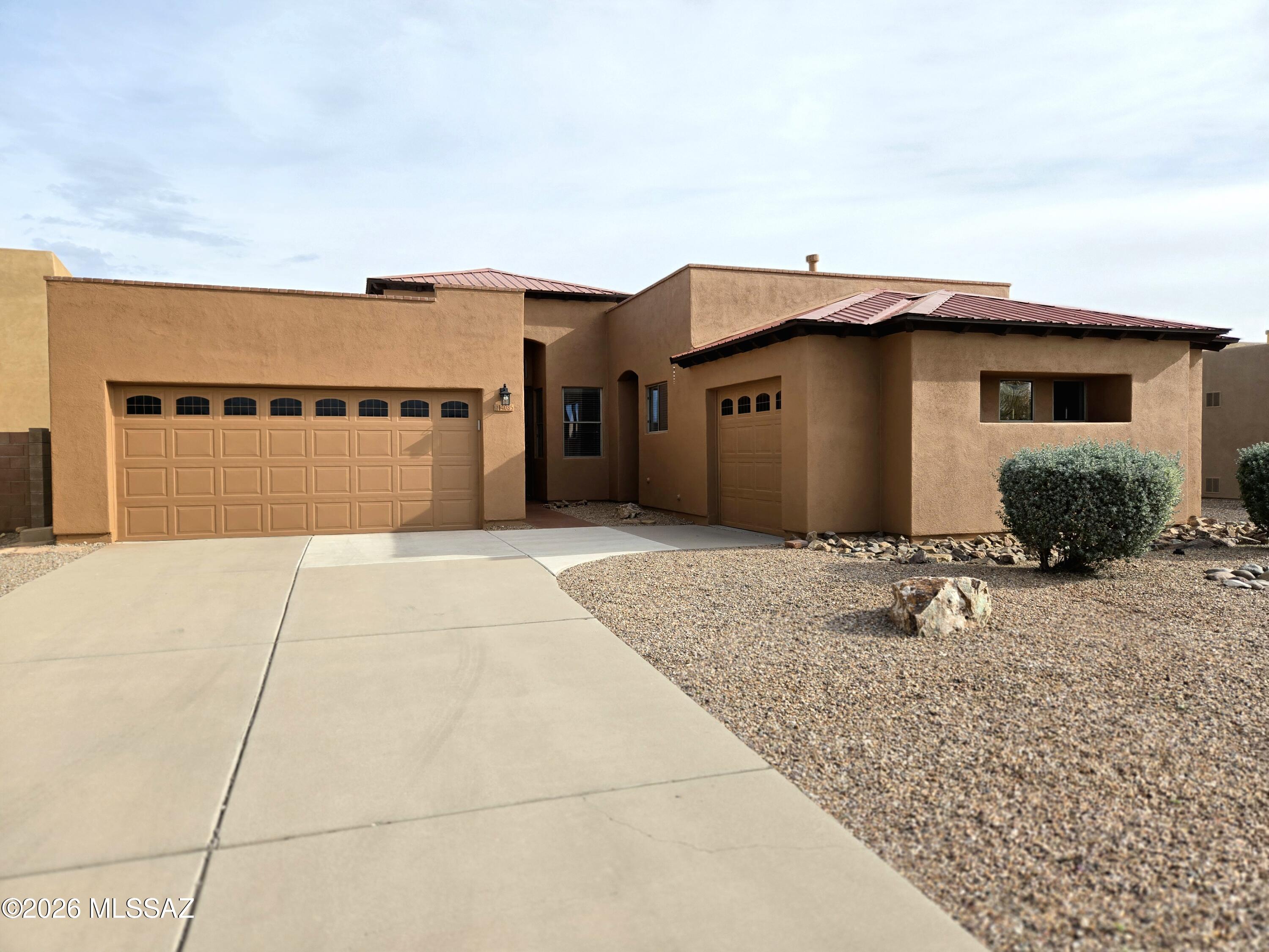 Rancho Del Lago (466-540) - Residential Lease