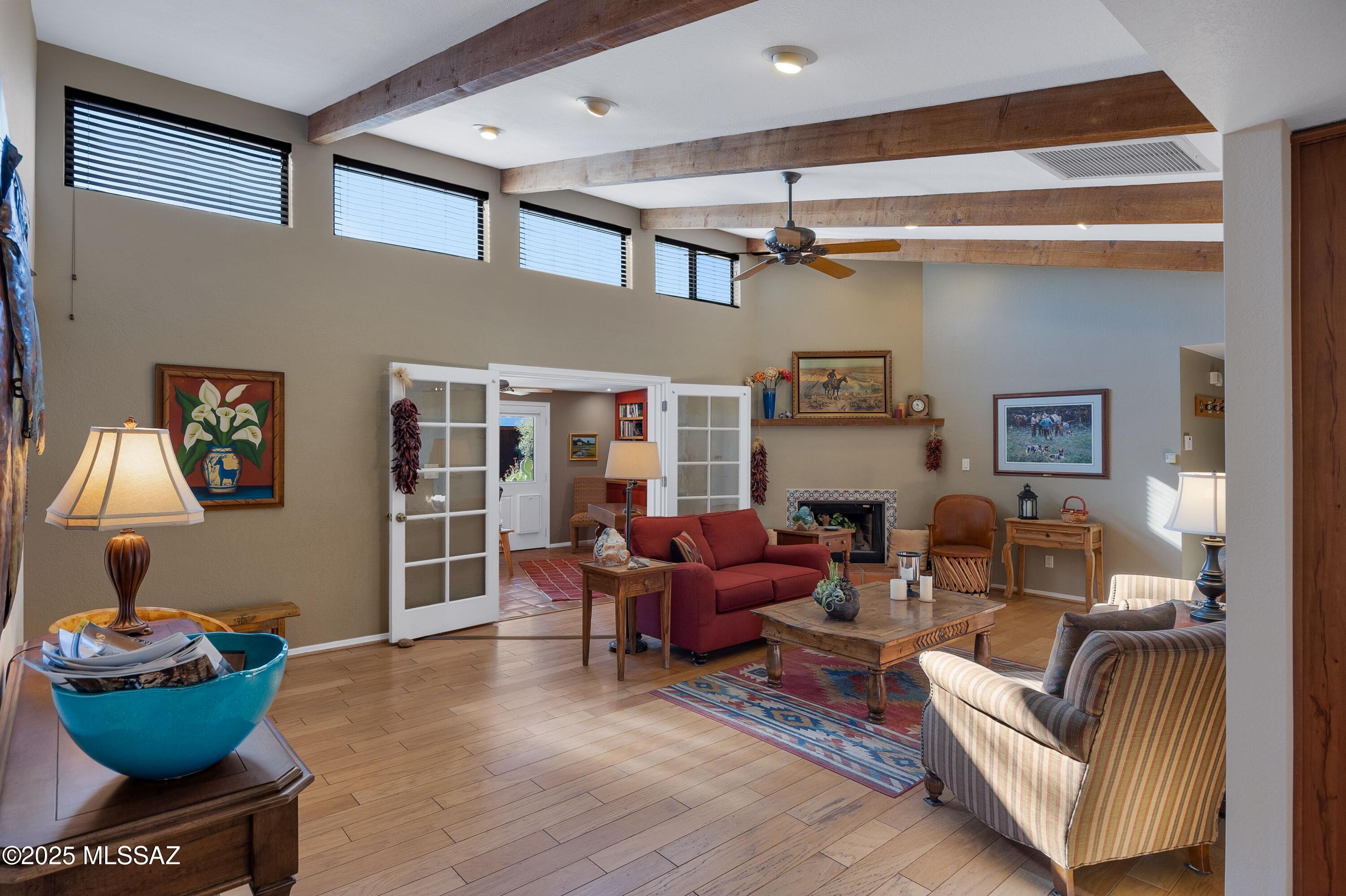 2660 E Simmons Street