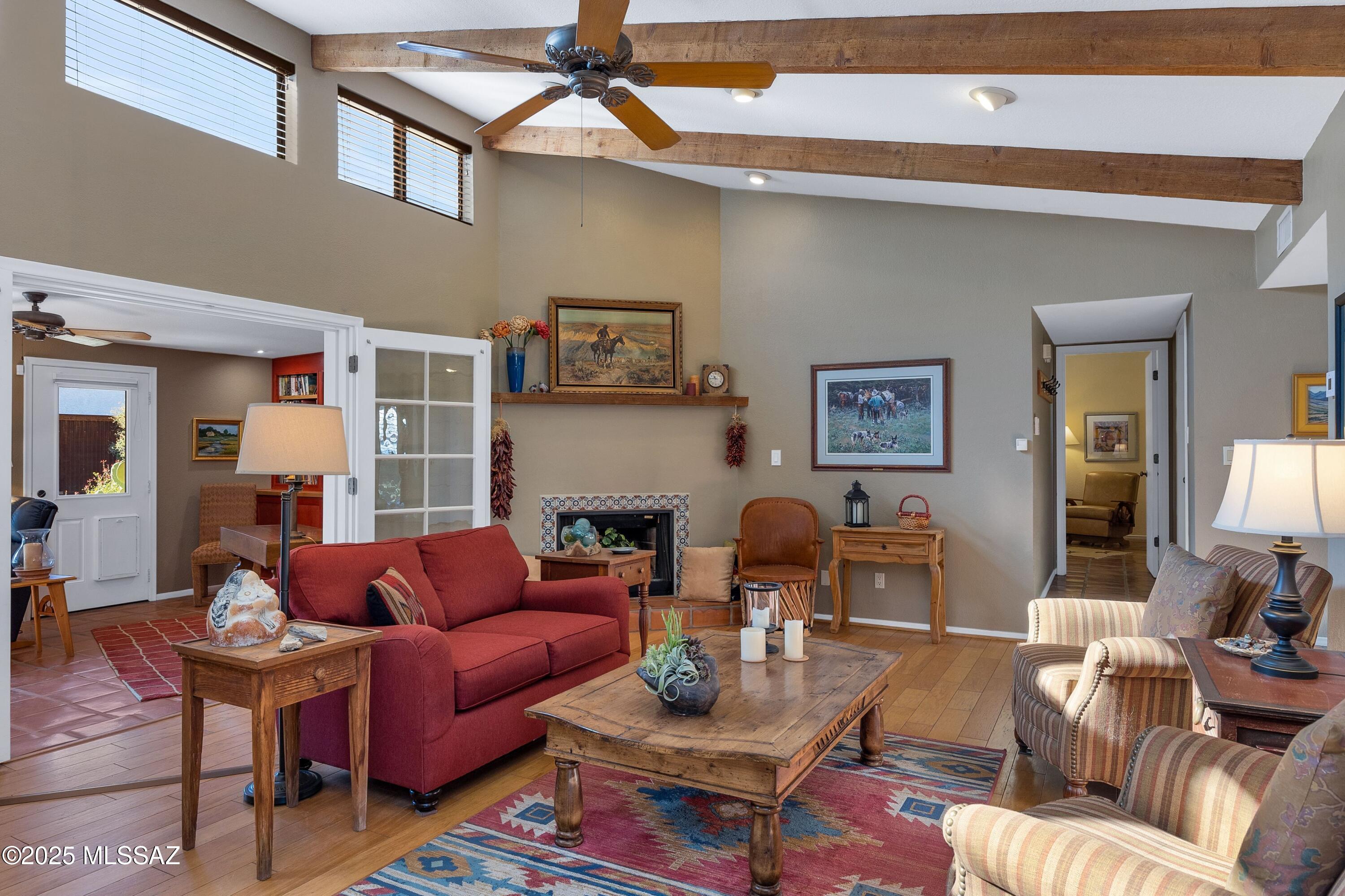 2660 E Simmons Street