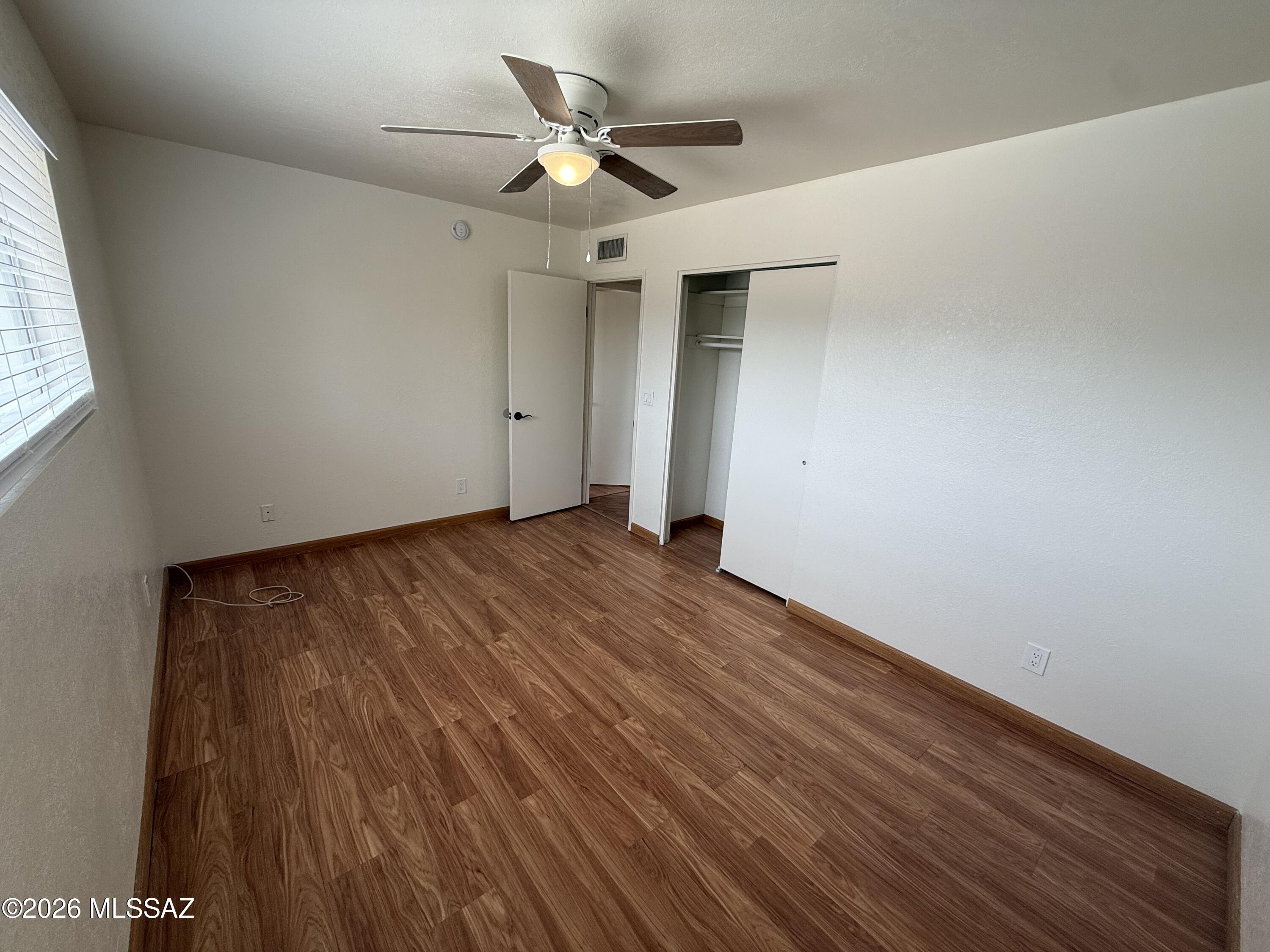 Kingswood Unit 3 (166-263) - Residential Lease