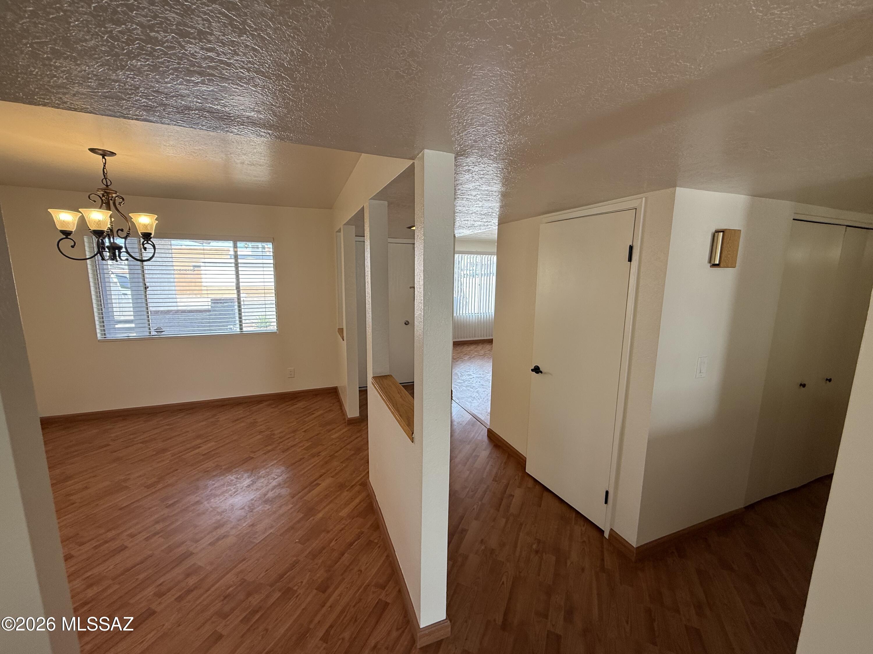Kingswood Unit 3 (166-263) - Residential Lease