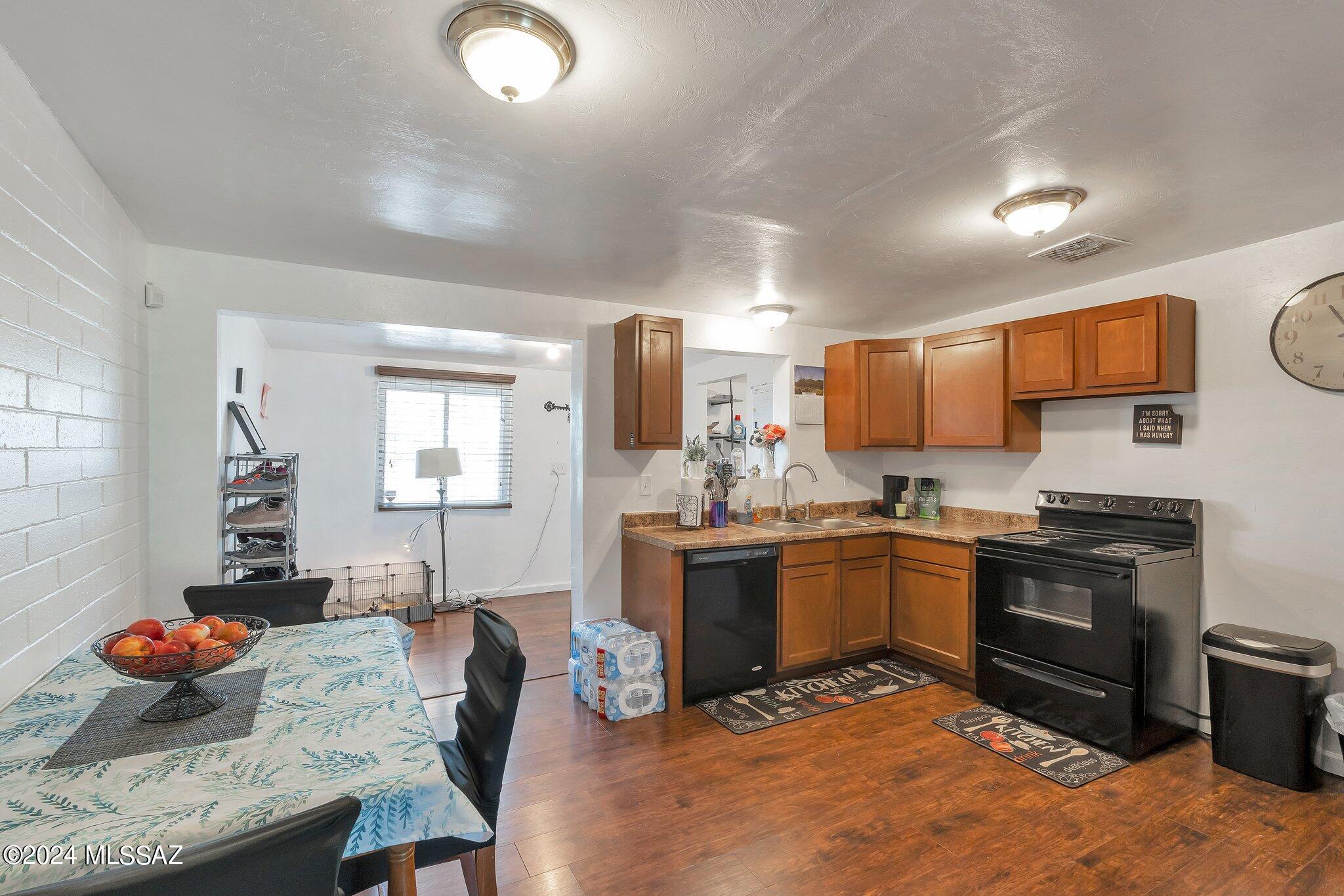 4012 S Evergreen Avenue