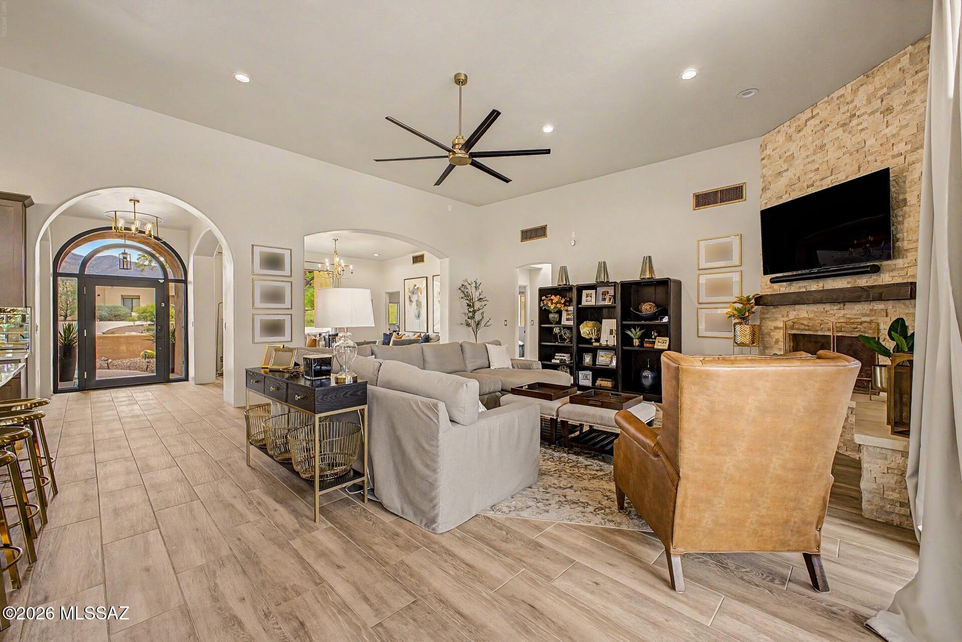 Bellas Catalinas Estates (1-93) - Residential