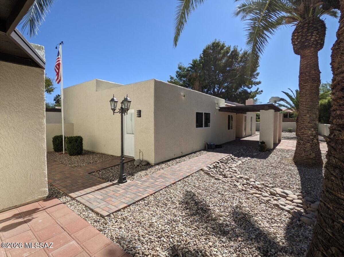 2909 N Cascada Circle