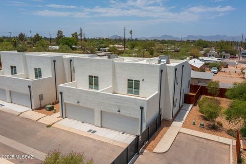 2885 N Edmond Dantes Court Tucson AZ 85716