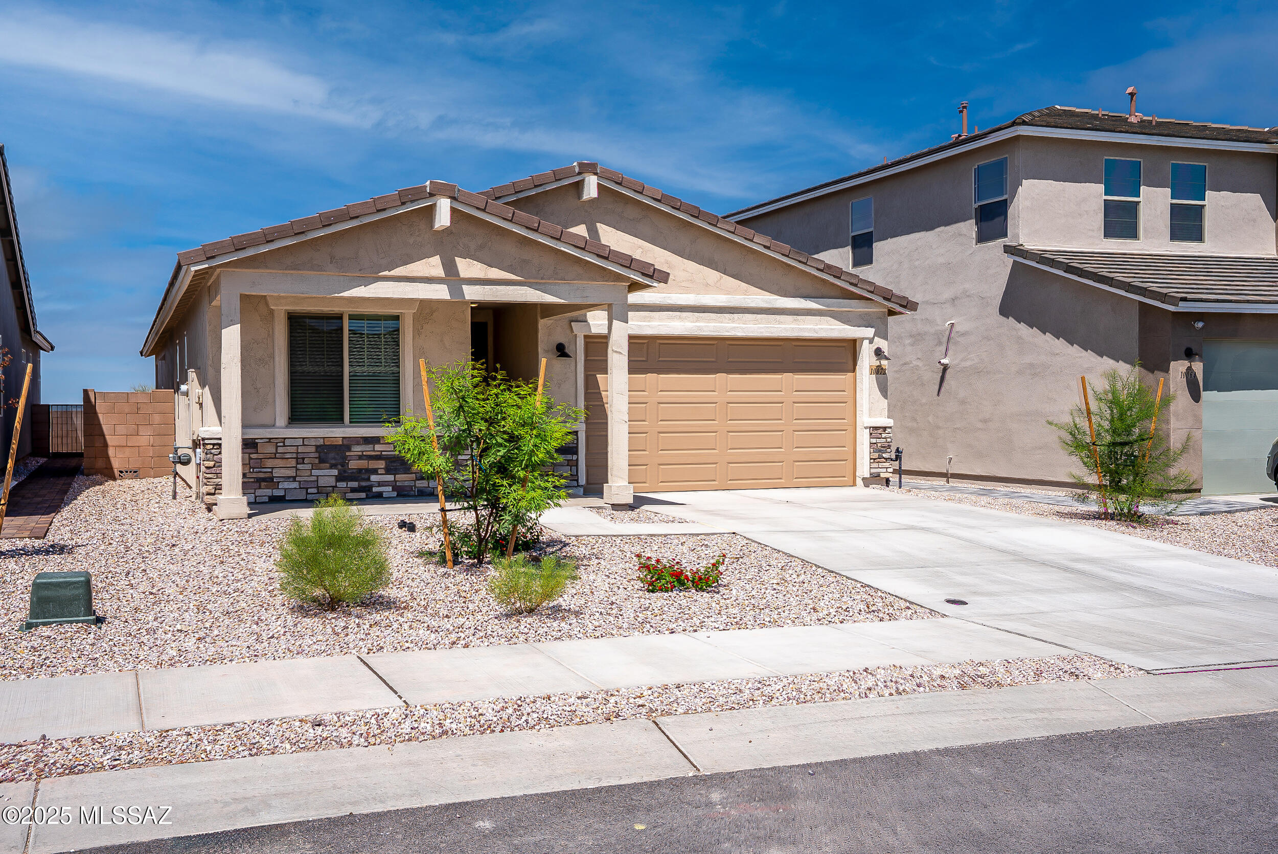 The Vistas At Rincon Knolls SQ20153450534 - Residential Lease