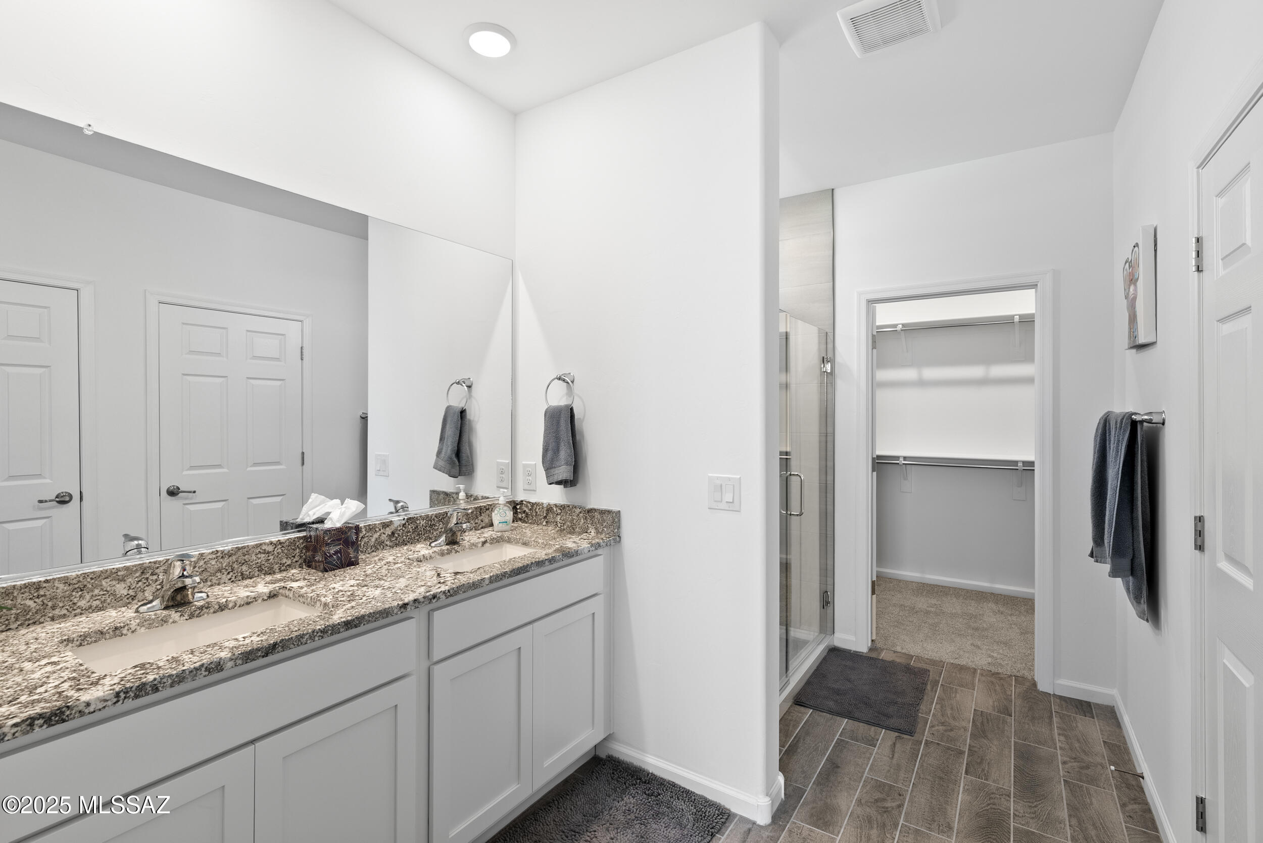 The Vistas At Rincon Knolls SQ20153450534 - Residential Lease